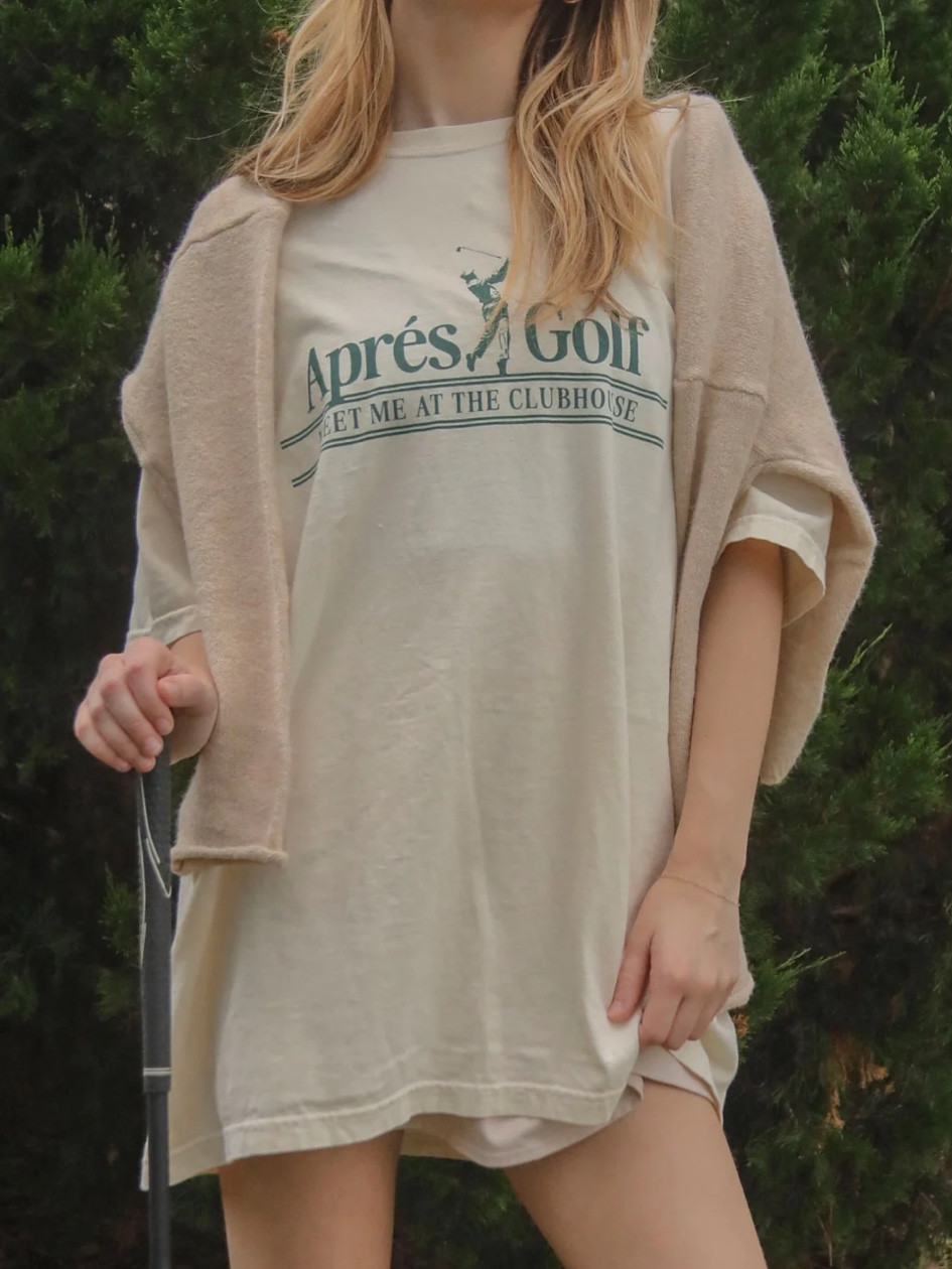 Such a cute tee 