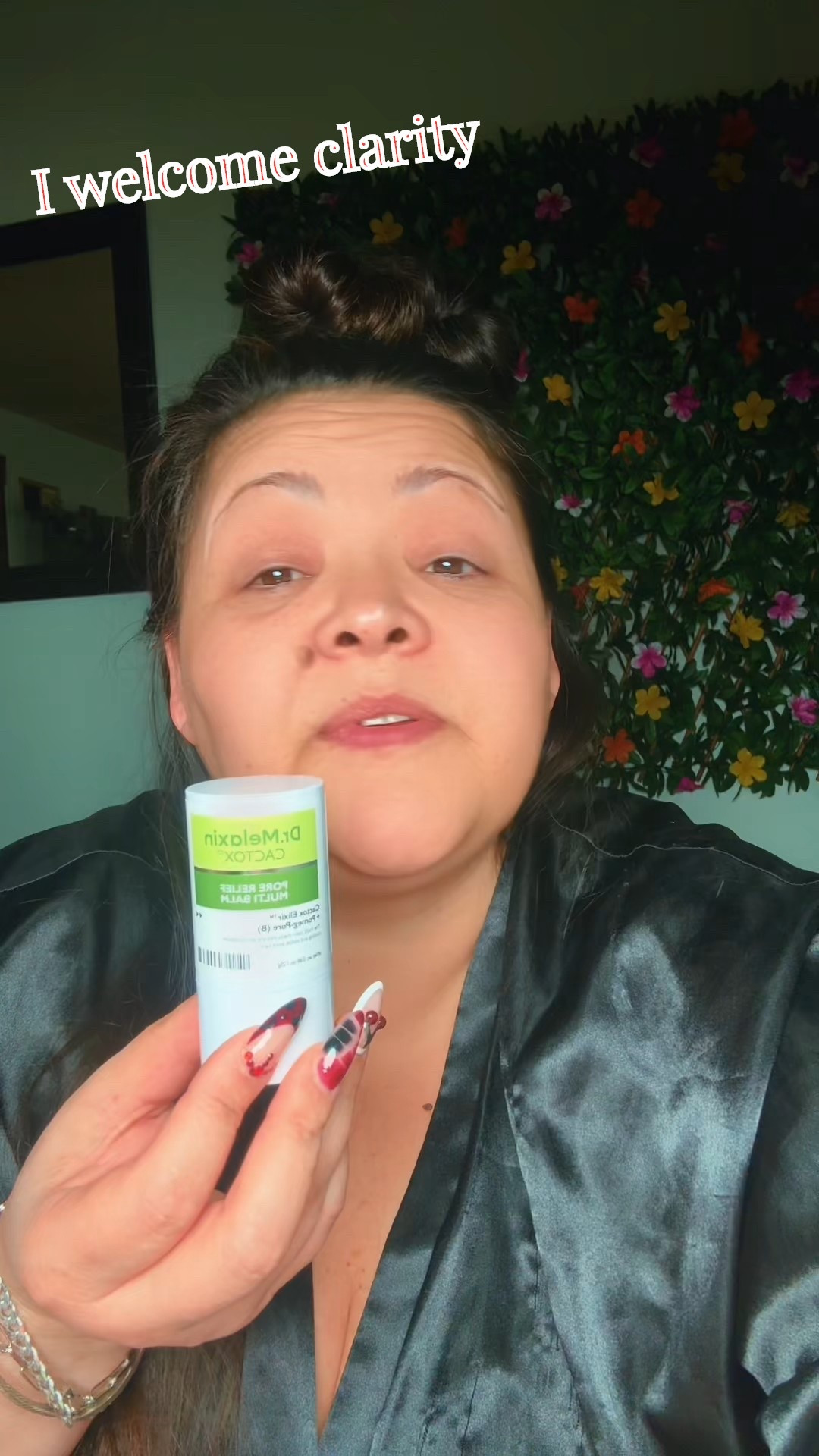 I am consistent, and my skin responds with balance.. #DrMelaxin @drmelaxin
“Make-up your inner DOLL”💋XO

#LTKBeauty #LTKU #LTKFindsUnder50