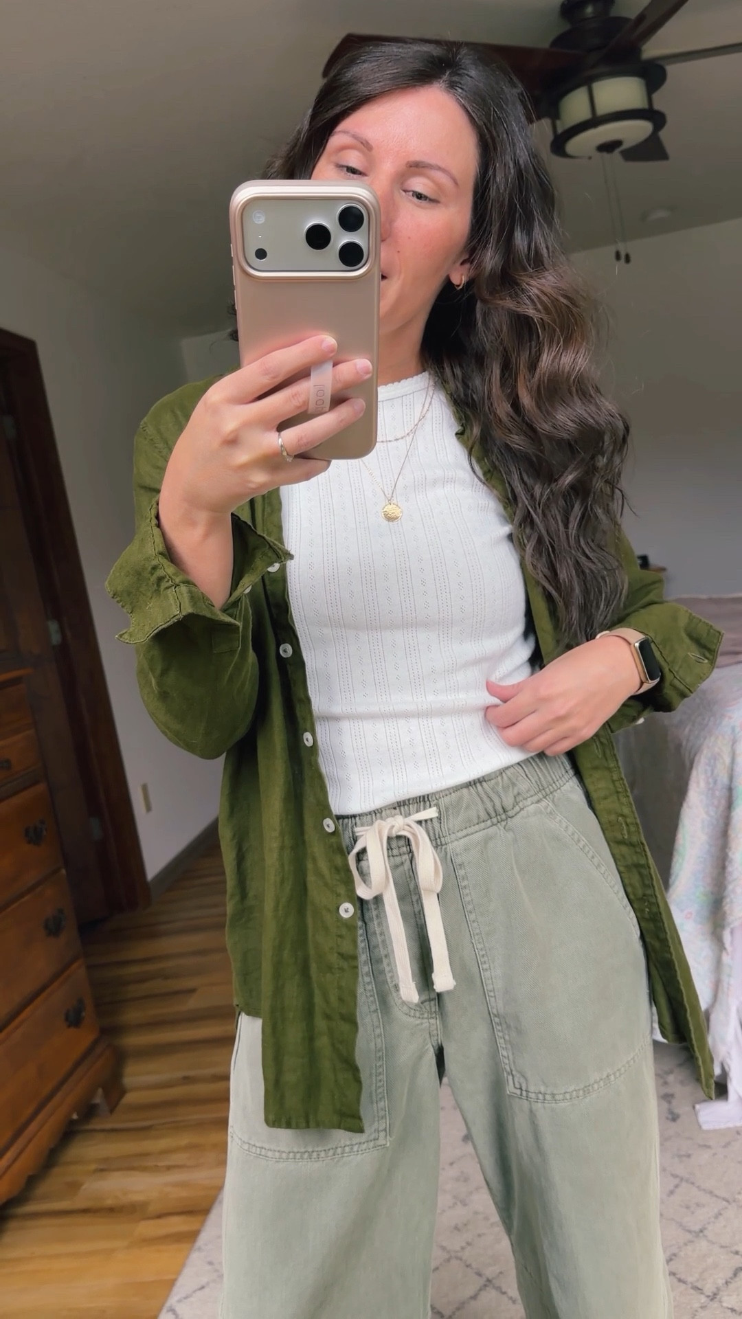 small in my tee (has the cutest little pointelle detail!) and xs in my linen shirt. My pants are xs petite/short and soooo comfy (I also have in brown). My clogs are size 6!🌿



#LTKPetite #LTKSeasonal #LTKootd