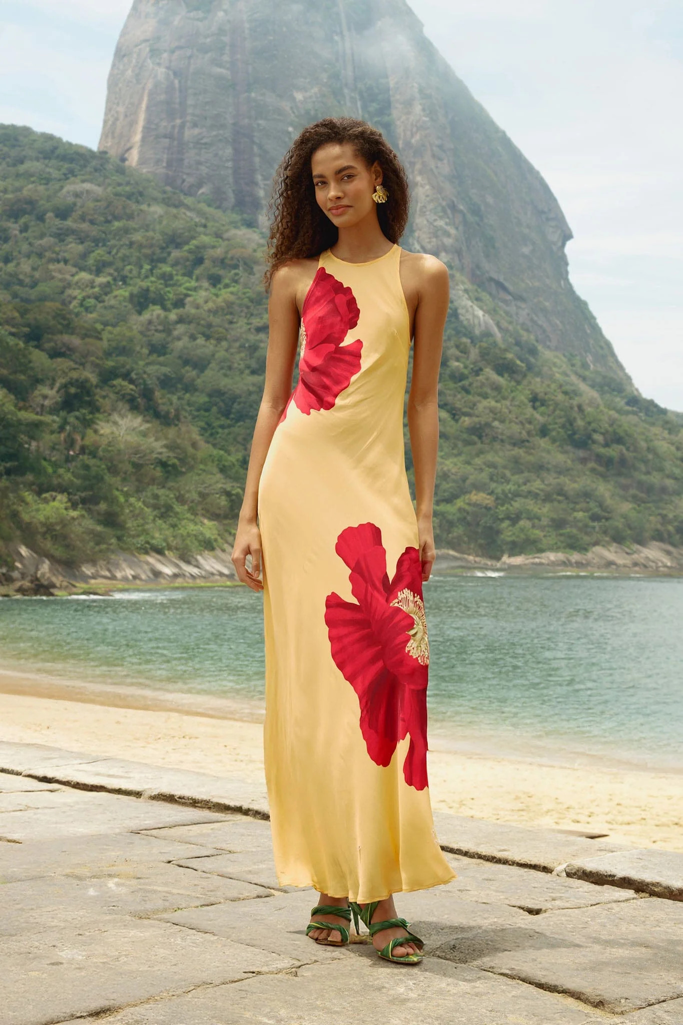 Light Yellow Poppy Flowers Sleeveless Lenzing Ecovero Viscose Maxi Dress | FARM Rio | FarmRio (US)