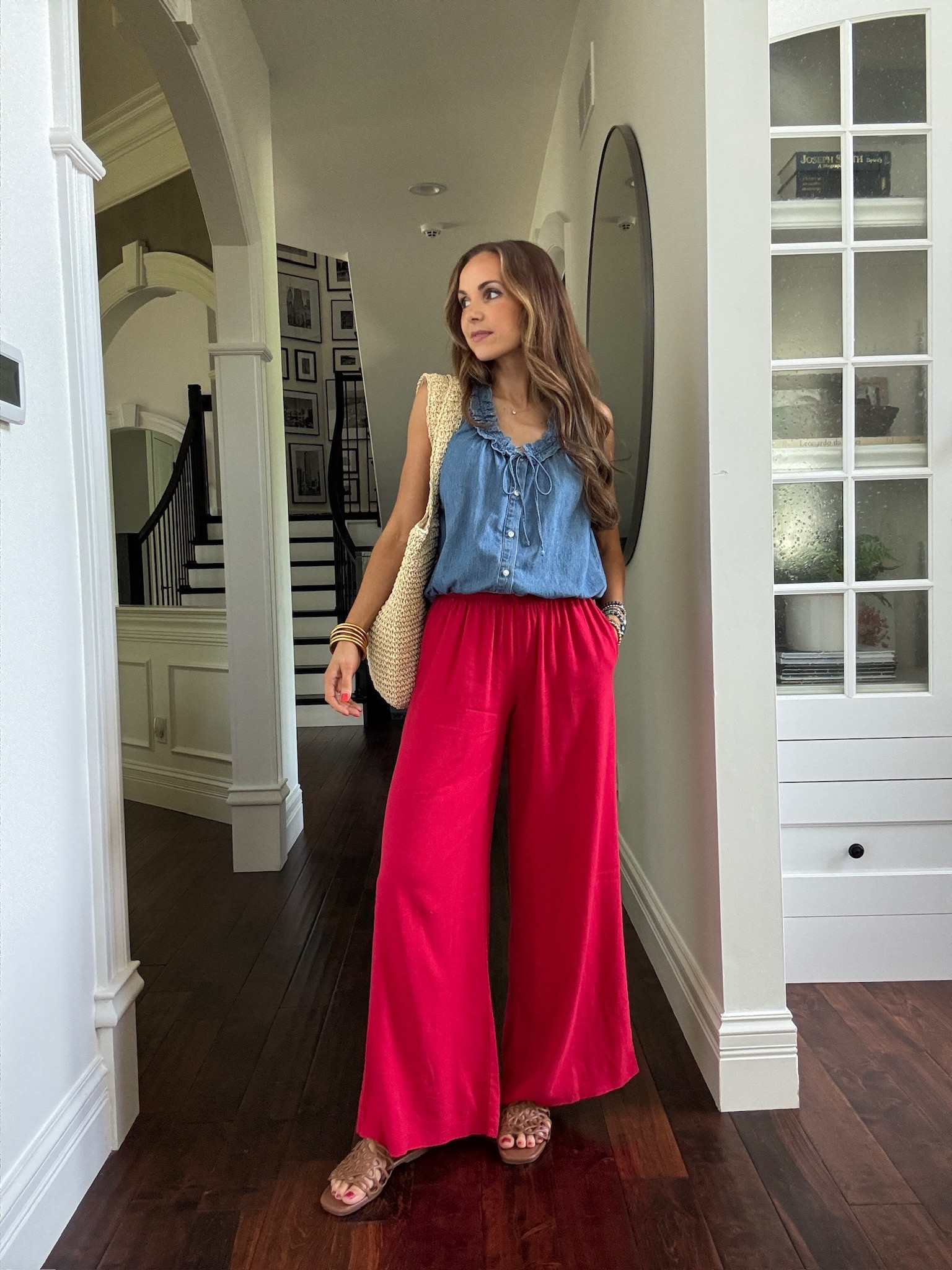 Such a great and affordable statement pant! @Target they are wide leg and drawstring so I sized down one.

#LTKootd