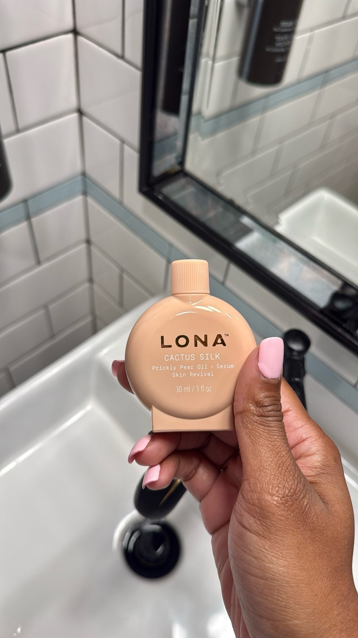 I love this after using my toner! I gives the best glow! ✨

#LTKgrwm #LTKselfcare #LTKBeauty
