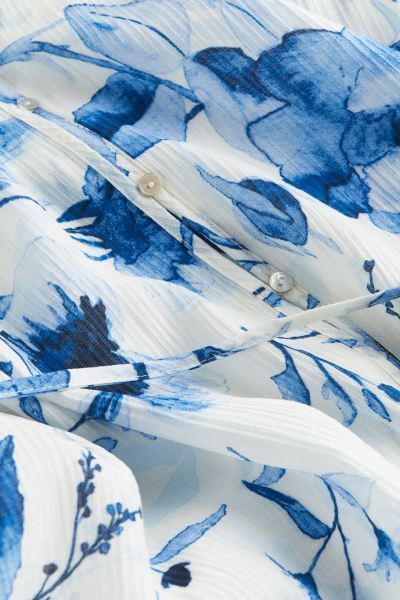 Oversized Crinkled Dress - Long sleeve - Long - White/blue floral - Ladies | H&M US | H&M (US + CA)