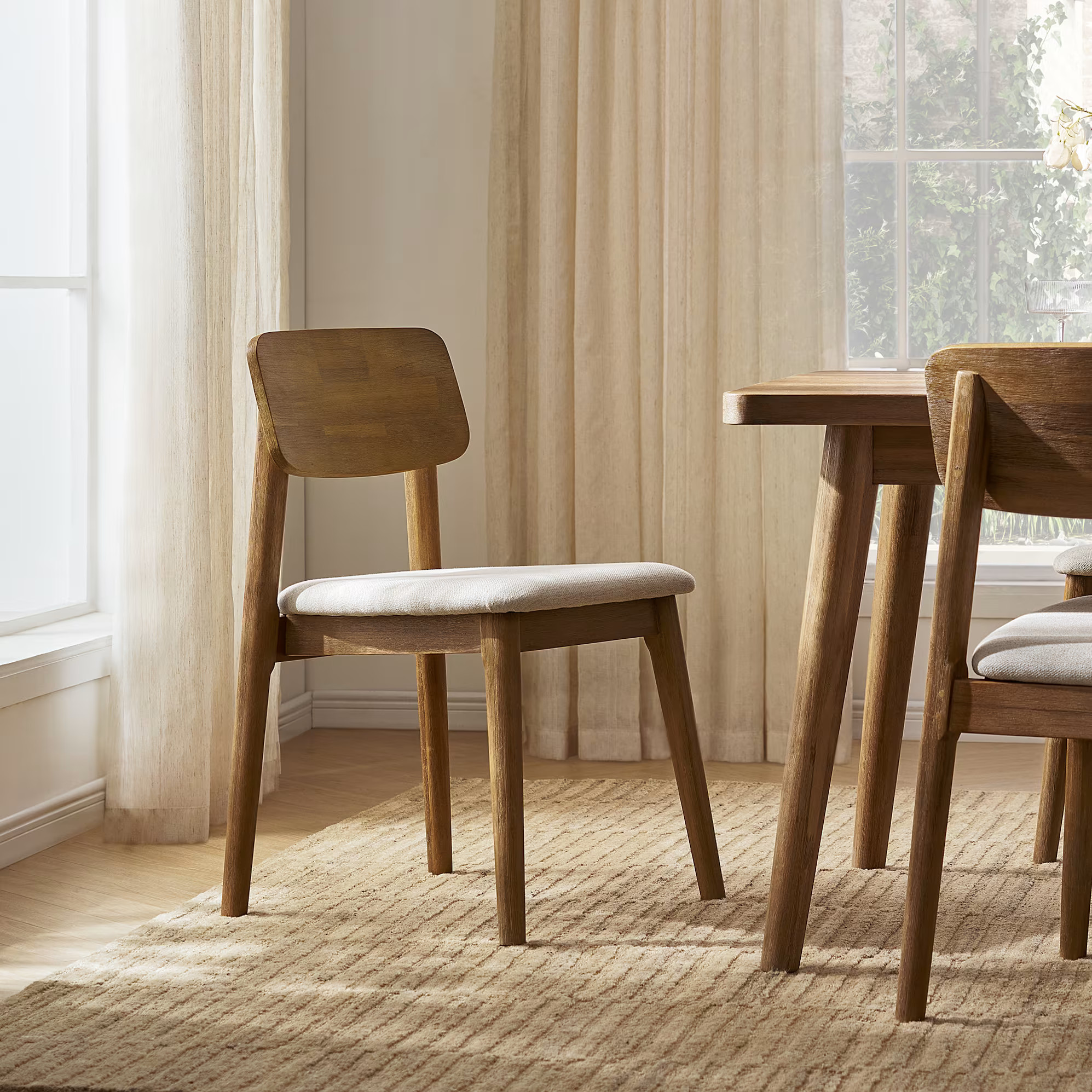 Seb Fabric Chair | Castlery US | Castlery US