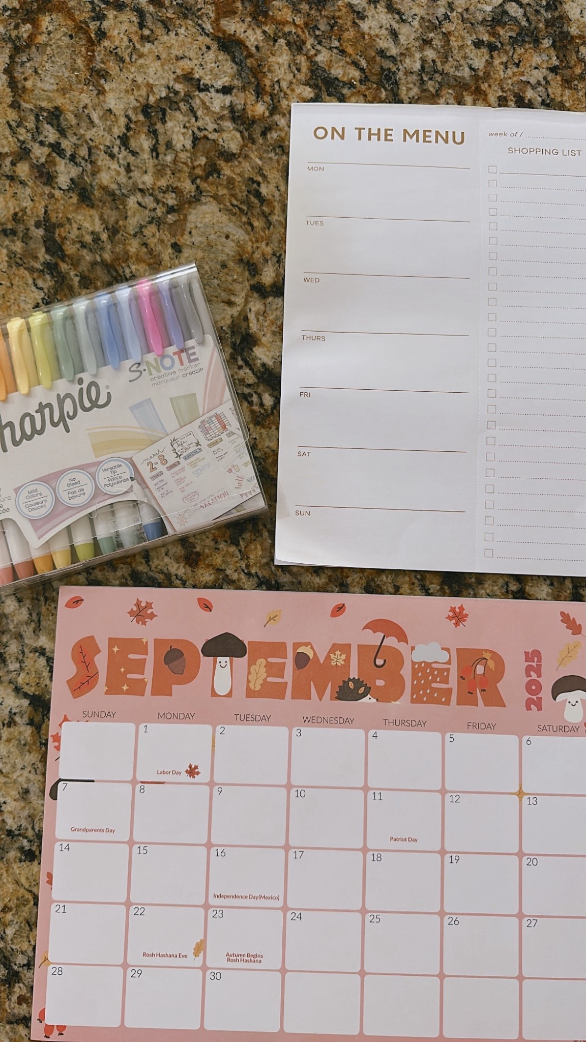 How I stay sane (kinda) each week & month😅

#LTKHome