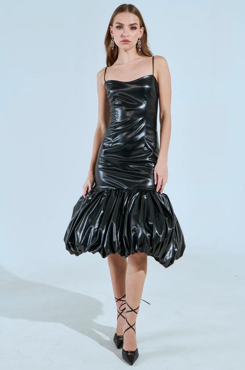 PHOEBE BUBBLE MIDI DRESS IN PU | AKIRA