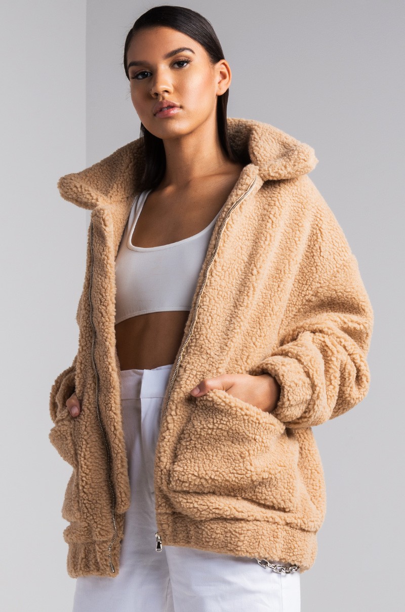 AKIRA I.am. gia Pixie Shearling Jacket | AKIRA