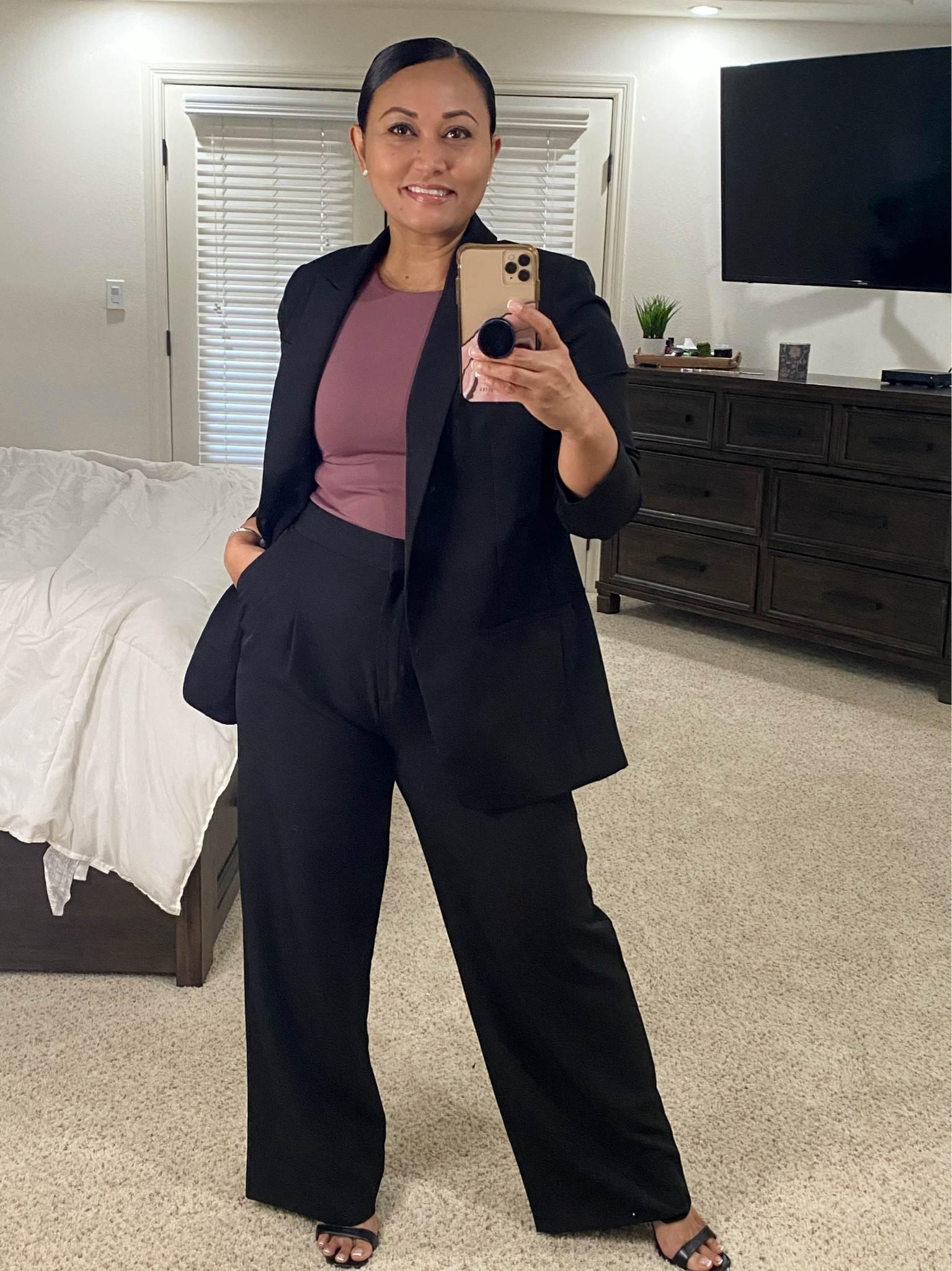 Body contour tank 

#LTKworkwear