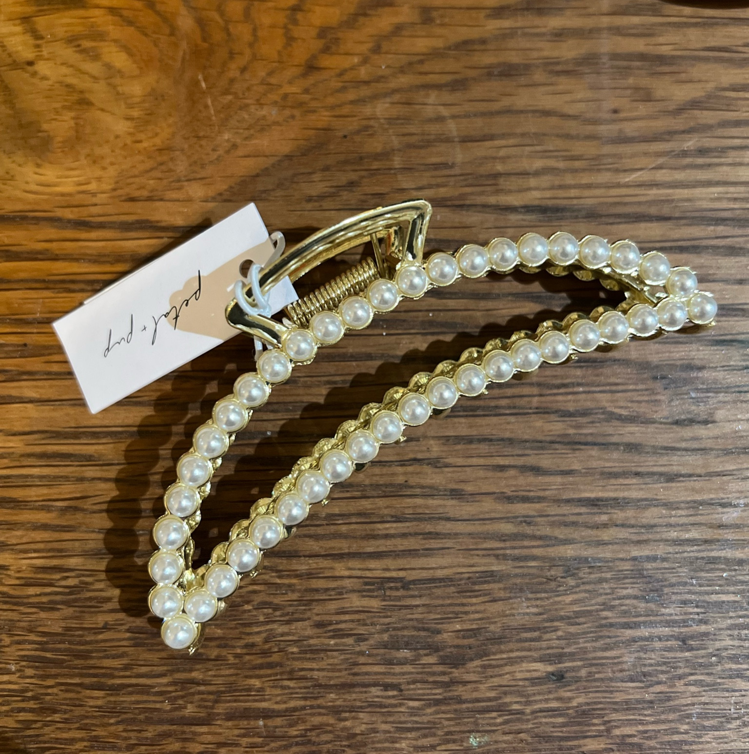 Pearl claw clip! 

#LTKworkwear #LTKbeauty #LTKunder50