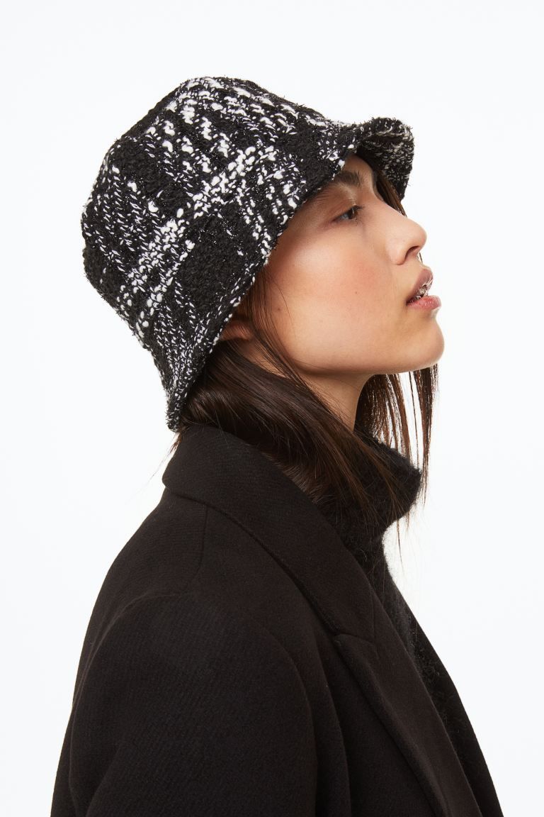 Textured Bucket Hat | H&M (US + CA)