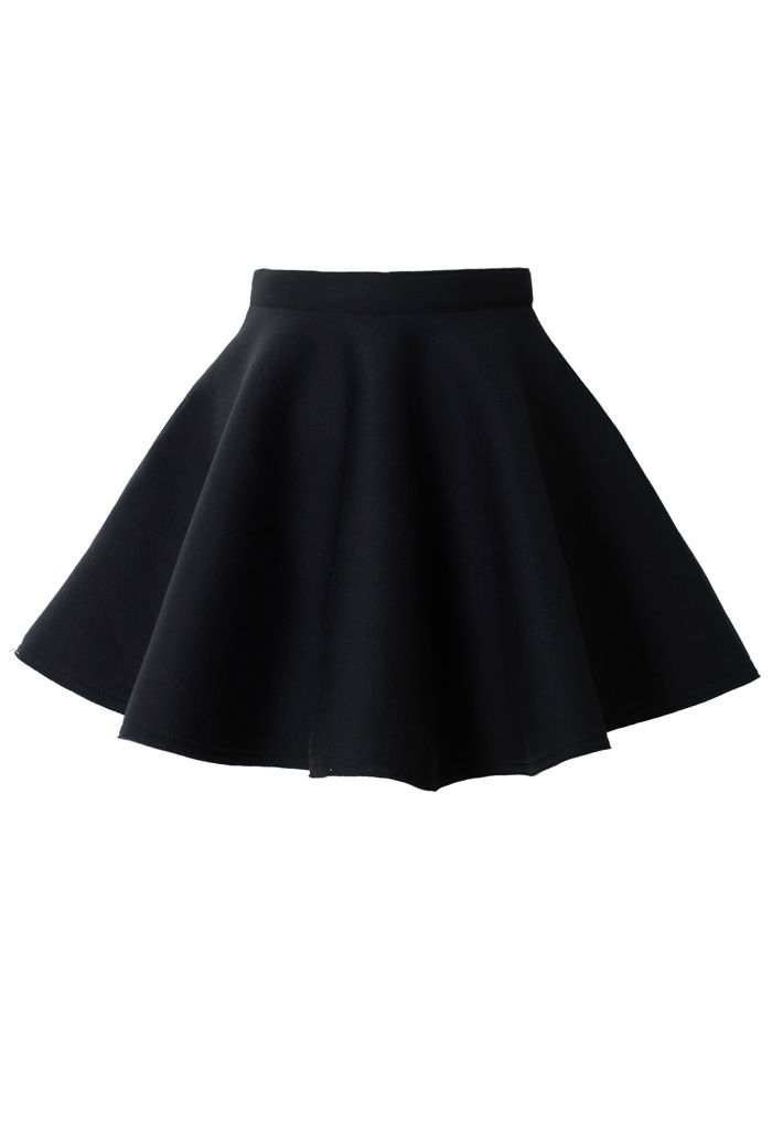 Airy Quilt Pleated Skater Skirt in Black | Chicwish