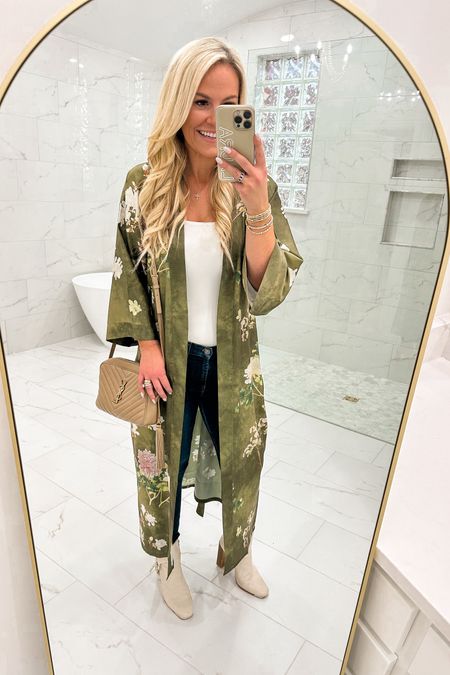 Luxury robes and kimonos! I love how versatile this robe is can be worn as an outfit or robe! Merritt20 for 20% off! 