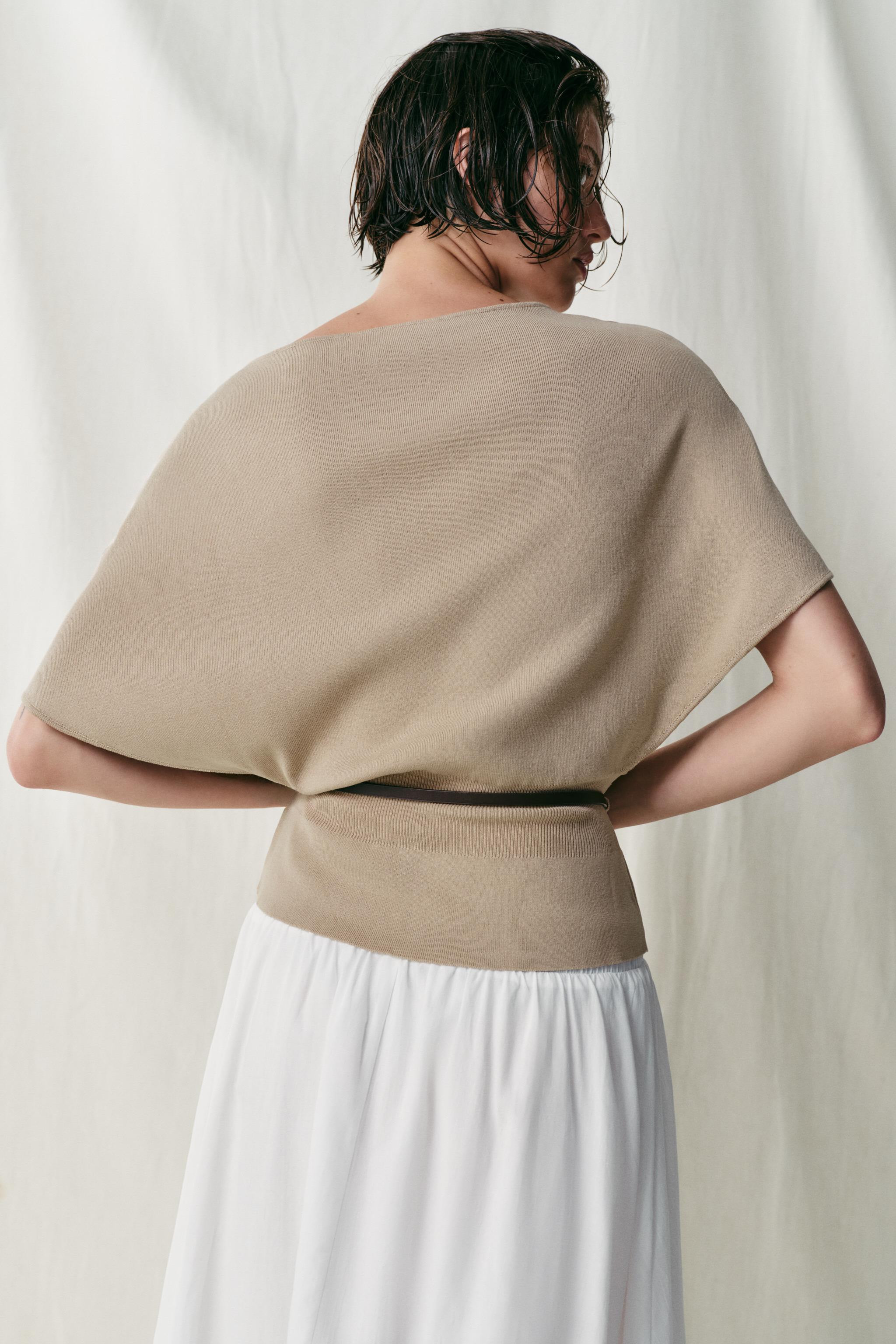 Sand5536/043/711 | Zara UK