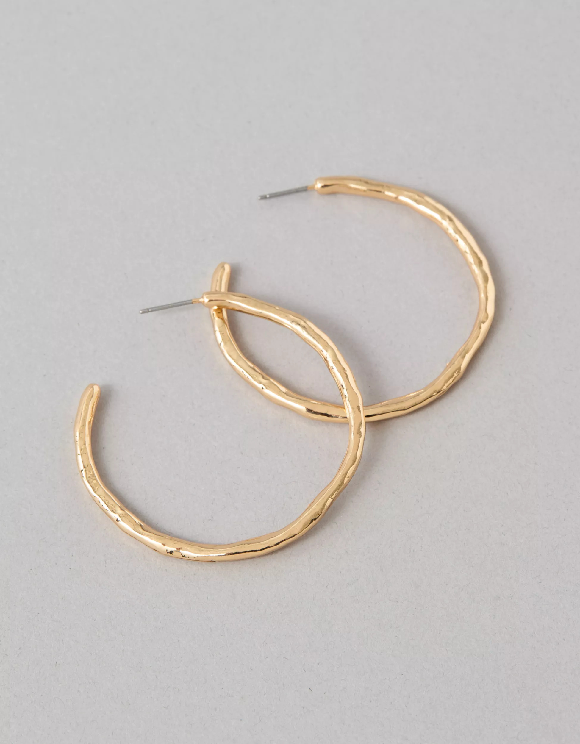 AEO Textured Hoop Earrings | American Eagle Outfitters (US & CA)