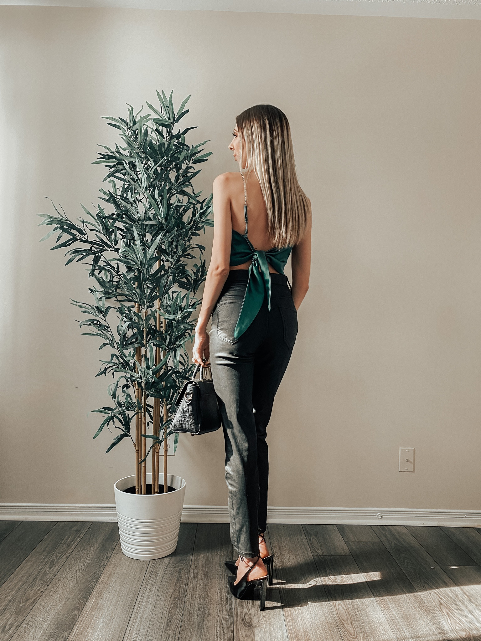 Holiday Party outfit from Dynamite 

#LTKHoliday #LTKSeasonal #LTKFind