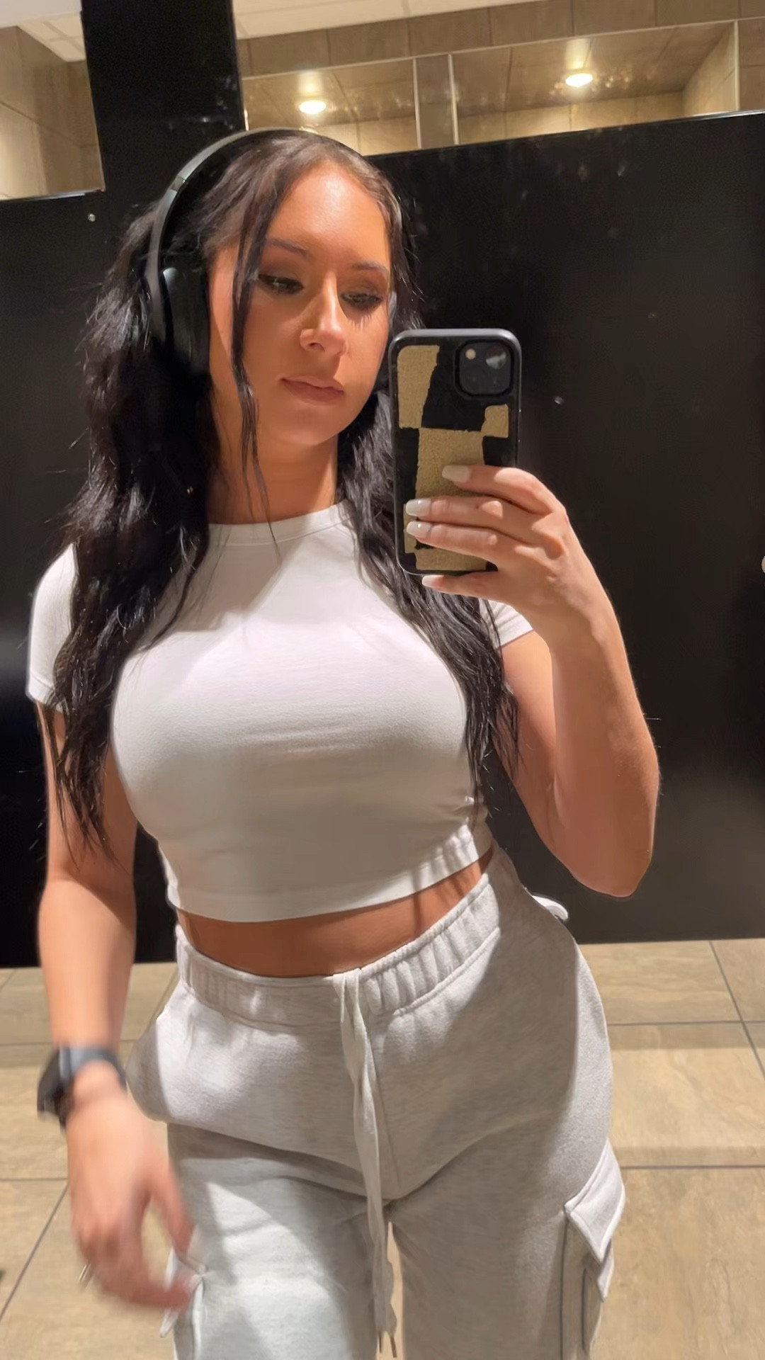 Activewear, loungewear, workout, gymfit, gym, beats, crop top, cargos, cargo pants 

#LTKbeauty #LTKfitness 

#LTKActive