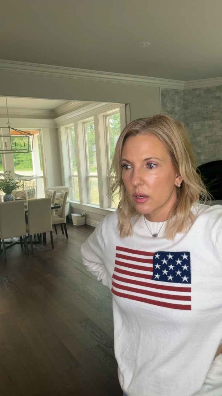 Cutest USA sweater 🇺🇸

#LTKtravel #LTKsalealert #LTKfamily