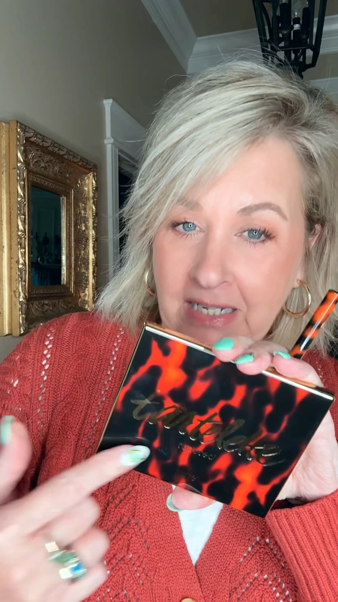 Fall is here and that means big changes. Leaves start to change colors, and so does my makeup. Now is the time to grab the tartelette Toasted Eyeshadow Palette while it is on sale at HSN, and get the gorgeous eyeshadow brush, too. 
If you’re new to shopping with @HSN, they’ve got a little perk right now—$15 off $35+ with the code WELCOME2025 (select items).
#ad #hsninfluencer #lovehsn 



#LTKFindsUnder50 #LTKOver40 #LTKBeauty