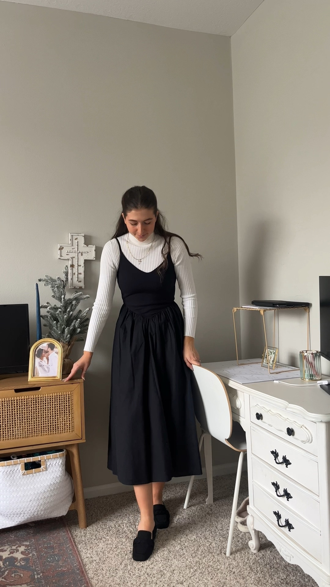 Holiday Outfit Inspiration 

#LTKHoliday #LTKfindsunder100 #LTKstyletip