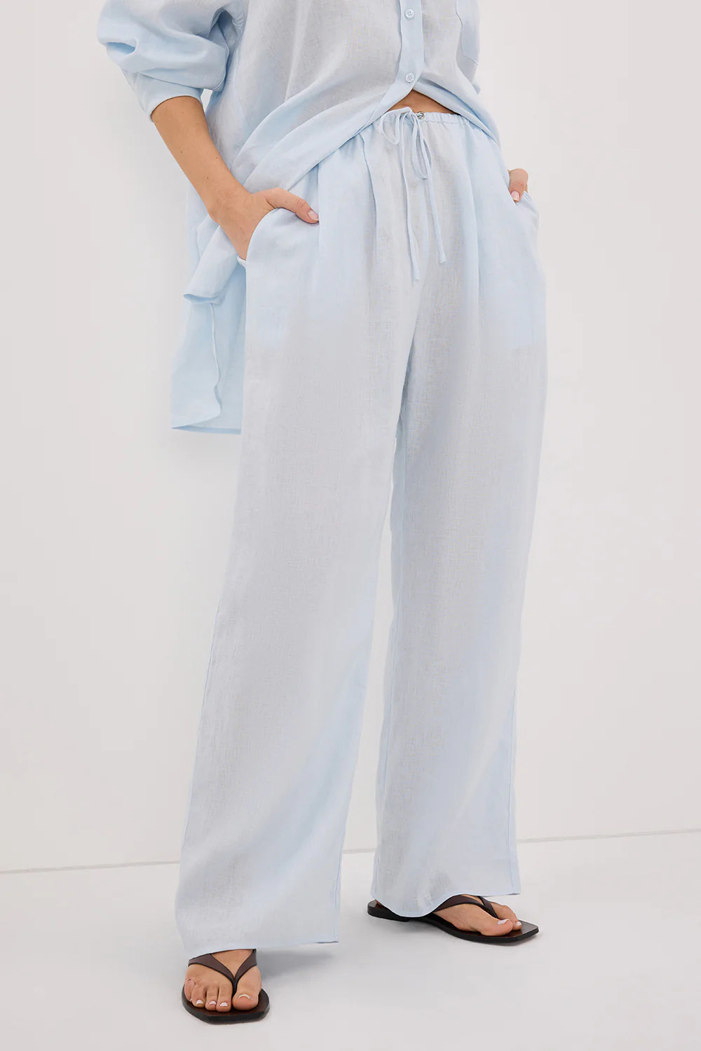 ELLIS ICE BLUE LINEN PANT | DISSH