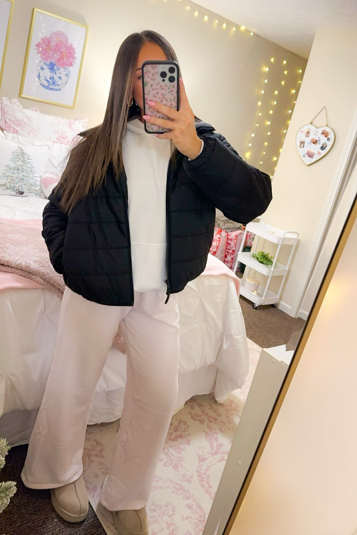 comfy outfit inspo 🎀

#LTKFindsUnder50 #LTKStyleTip #LTKGiftGuide