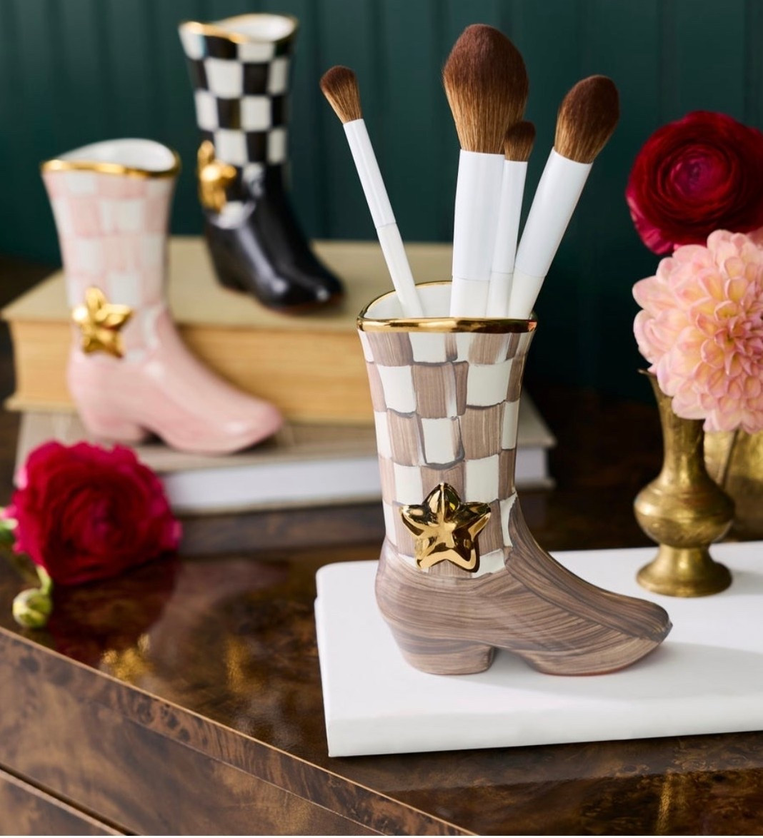 McKenzie Childs Lainey Wilson collaboration
Home decor

#LTKHome