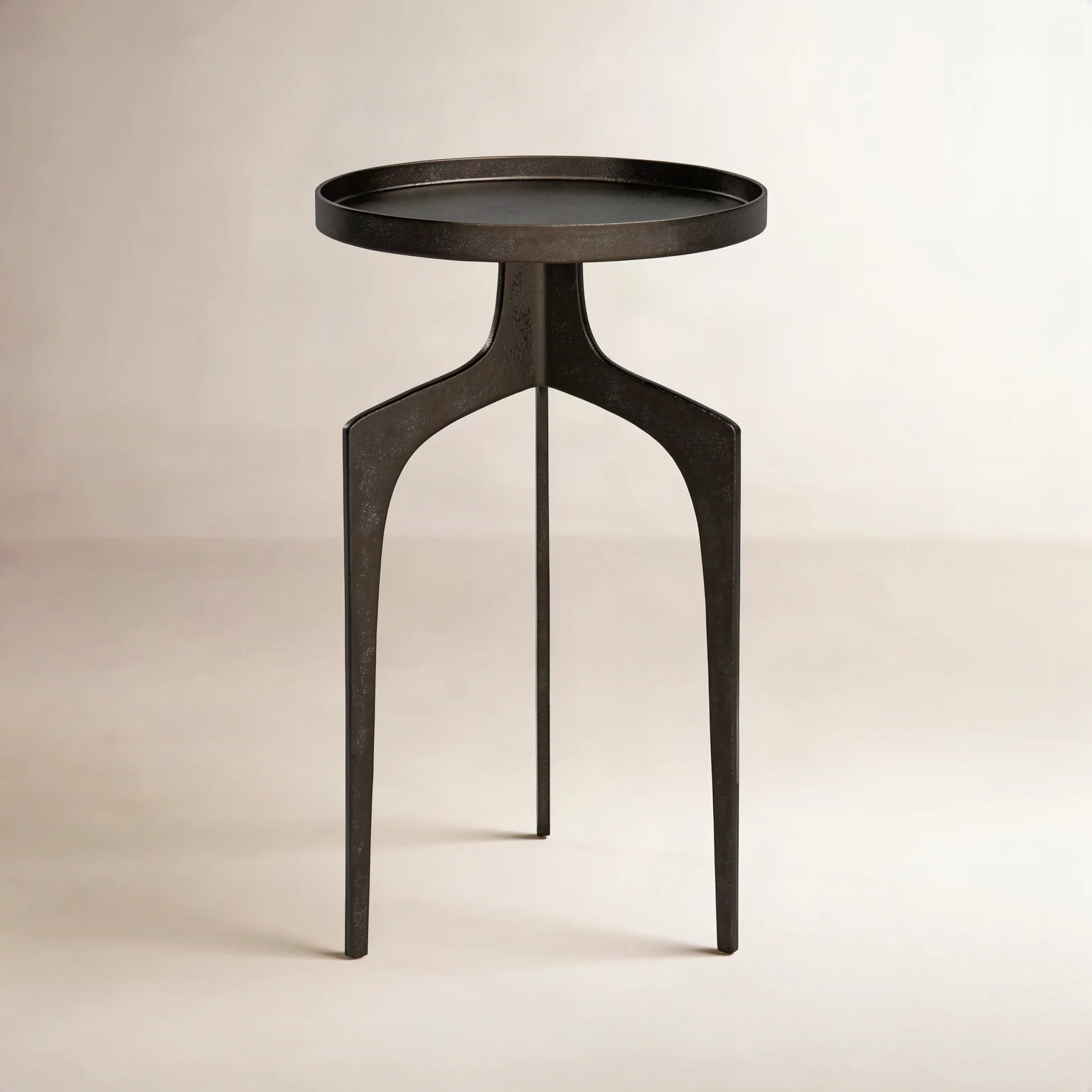 Eton Tray Top Pedestal End Table | Wayfair North America