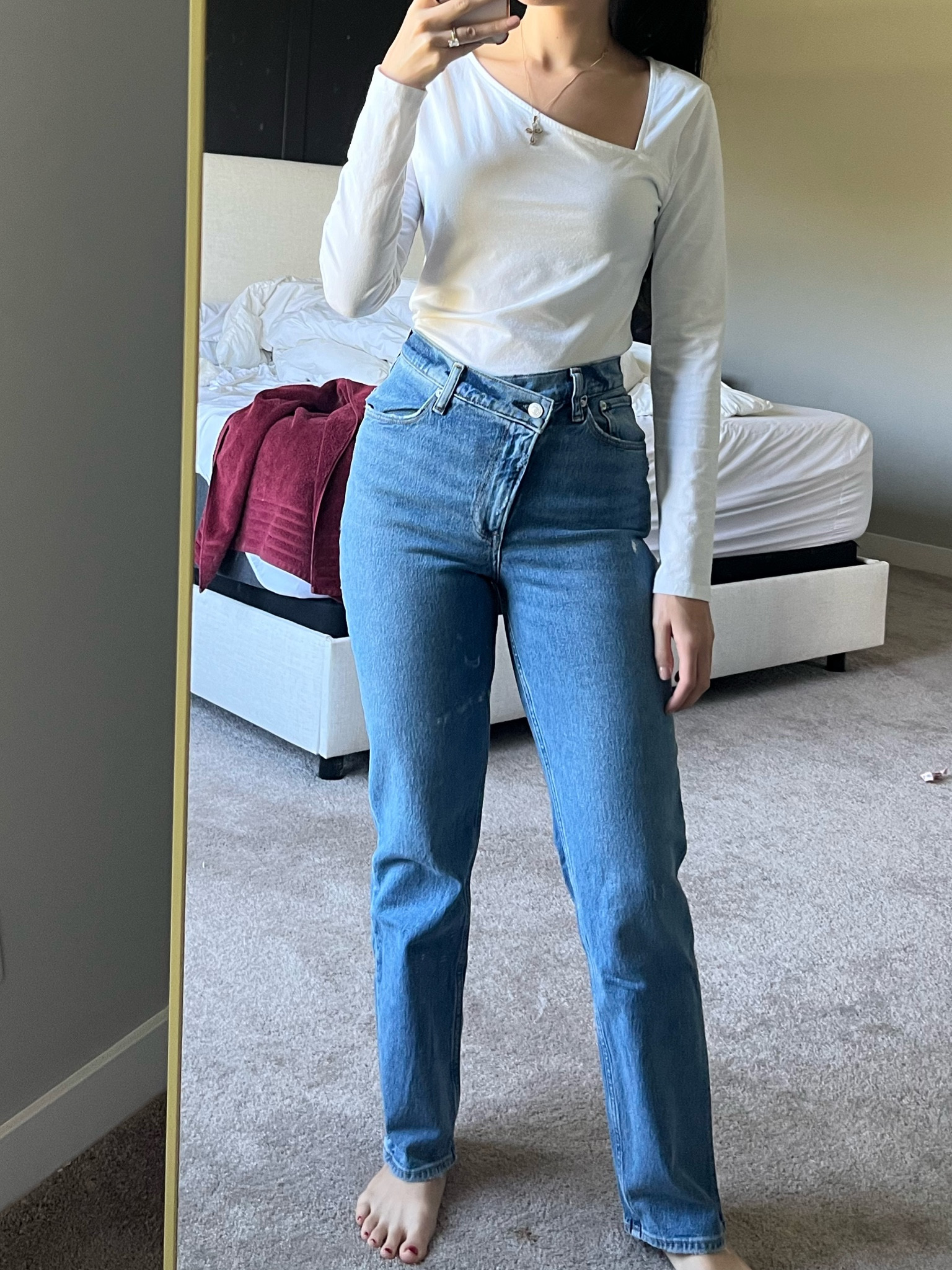 Abercrombie cross over straight wide leg jeans

Abercrombie jeans

Size 27
