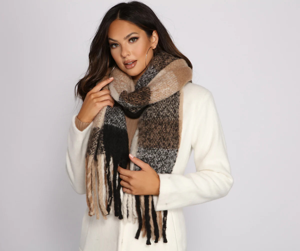 Cuddle Weather Plaid Fringe Blanket Scarf | Windsor Stores