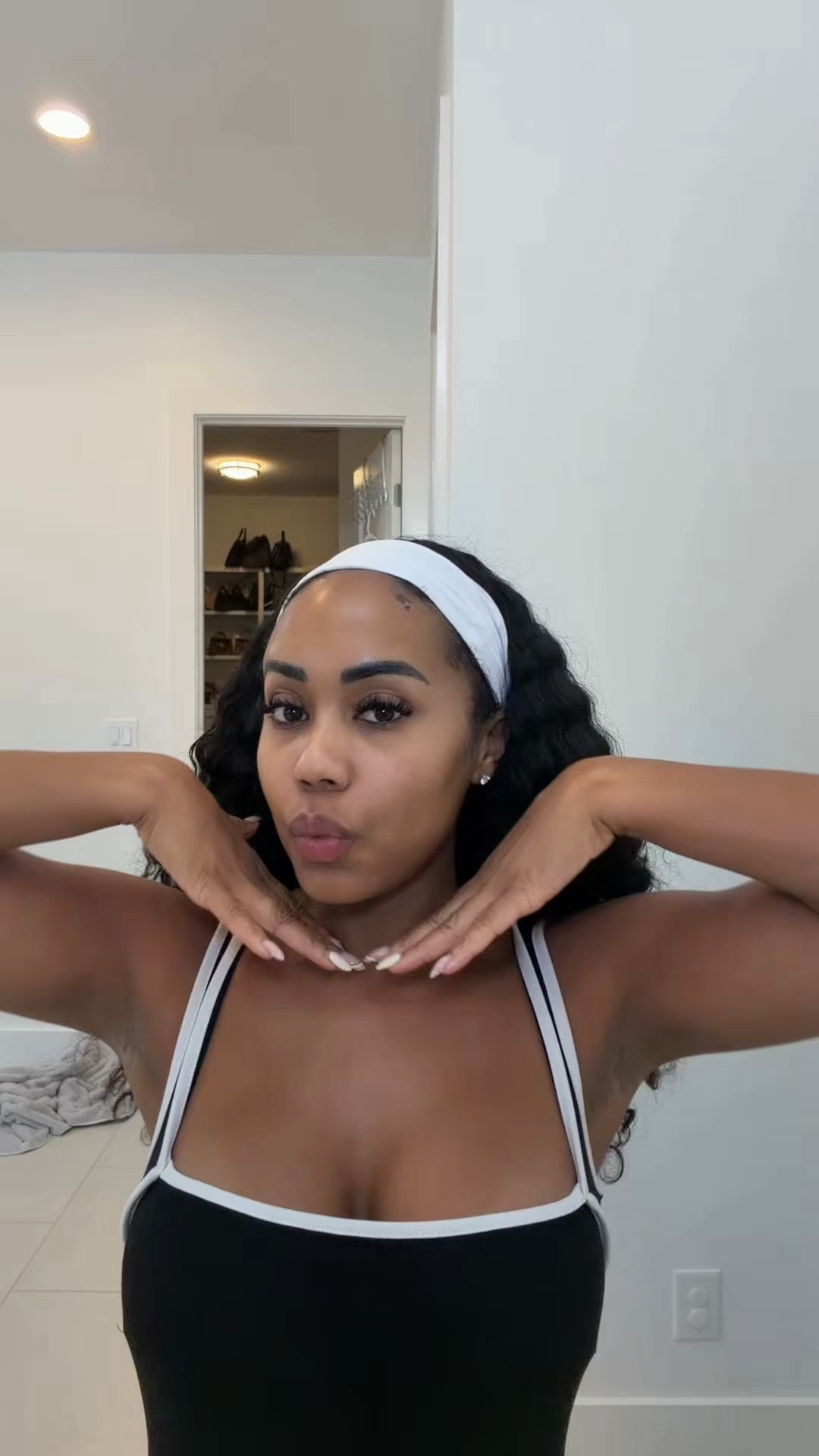 Night time skincare routine!

#LTKgrwm #LTKselfcare #LTKBeauty