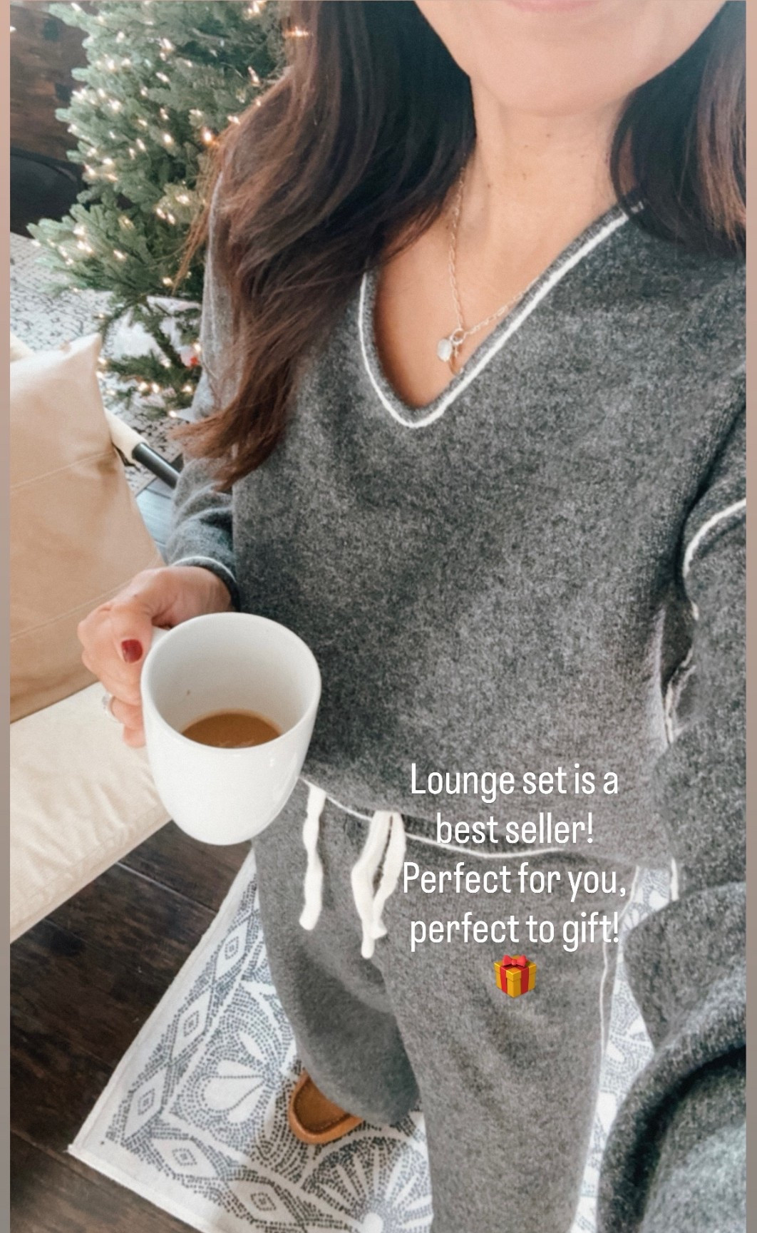 Lounge set is a best seller! ⭐️ perfect to gift! 🎁 

#LTKHoliday #LTKGiftGuide #LTKSaleAlert