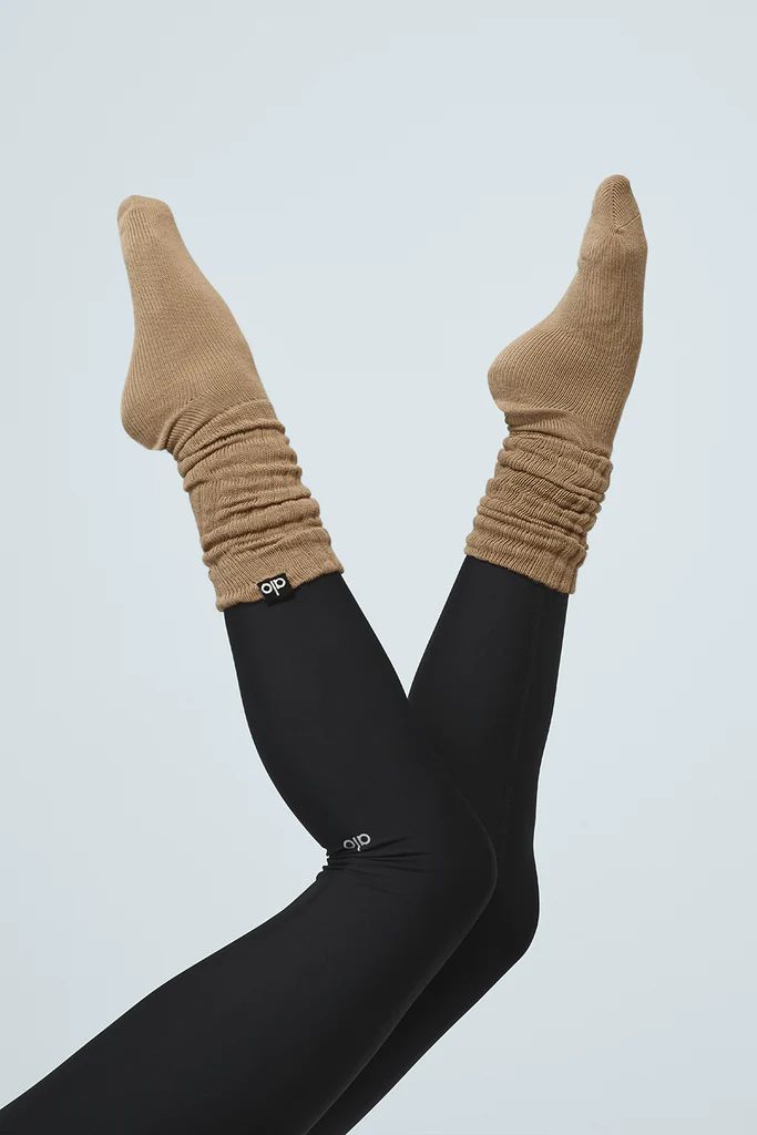 Women's Scrunch Sock - Gravel | Alo Yoga