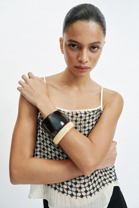 TWO-PACK OF RIGID RESIN BRACELETS | Zara US