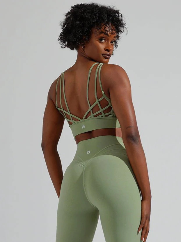 Monarch Sports Bra - Tea Leaf | Buffbunny