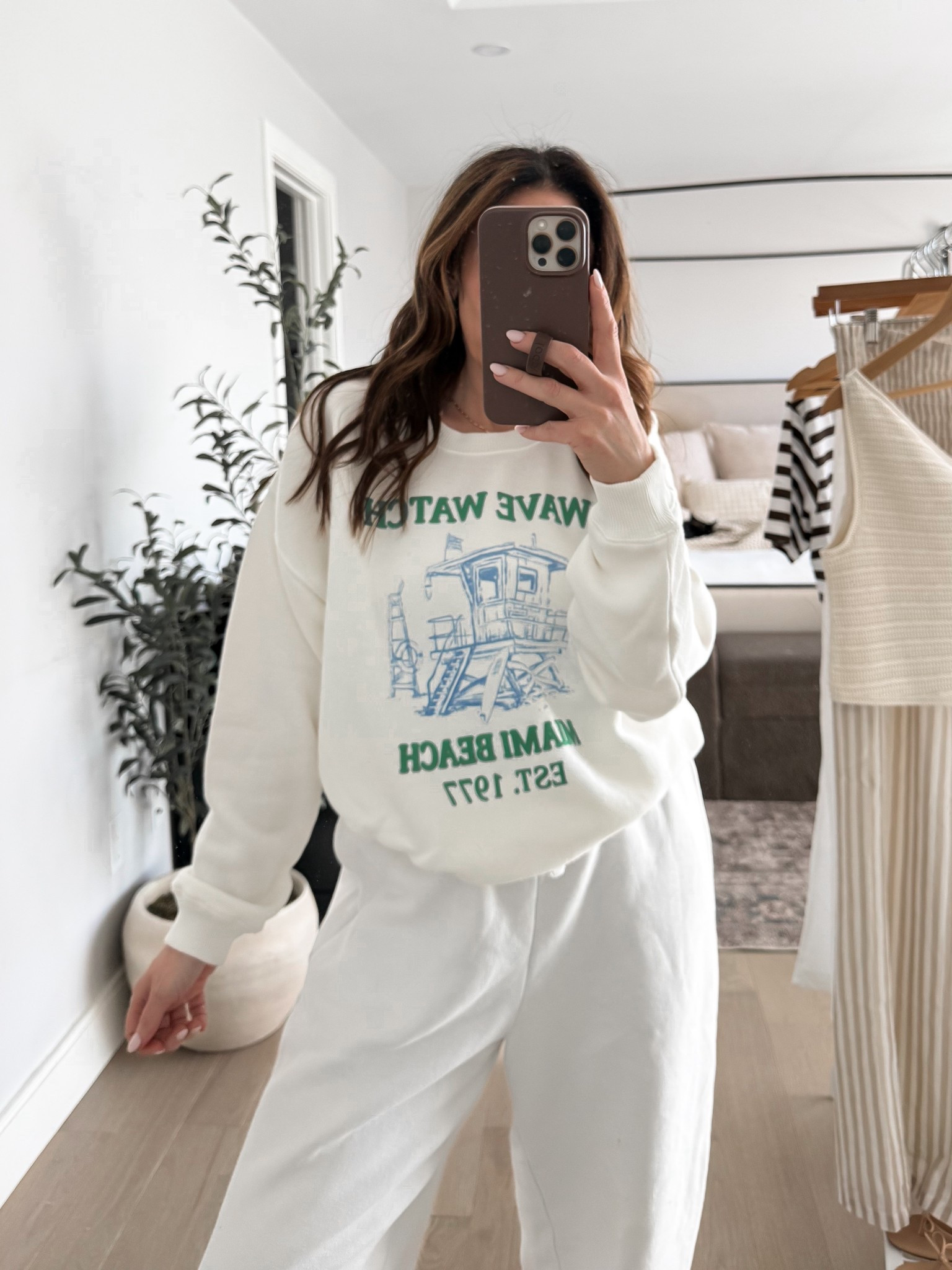 Love me a sweatsuit. @American Eagle Outfitters 

#LTKSaleAlert #LTKSeasonal #LTKootd