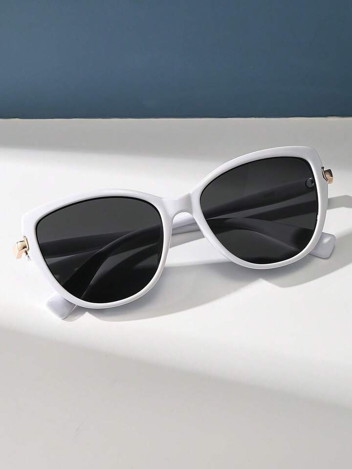 White Cateye Sunglasses  | SHEIN