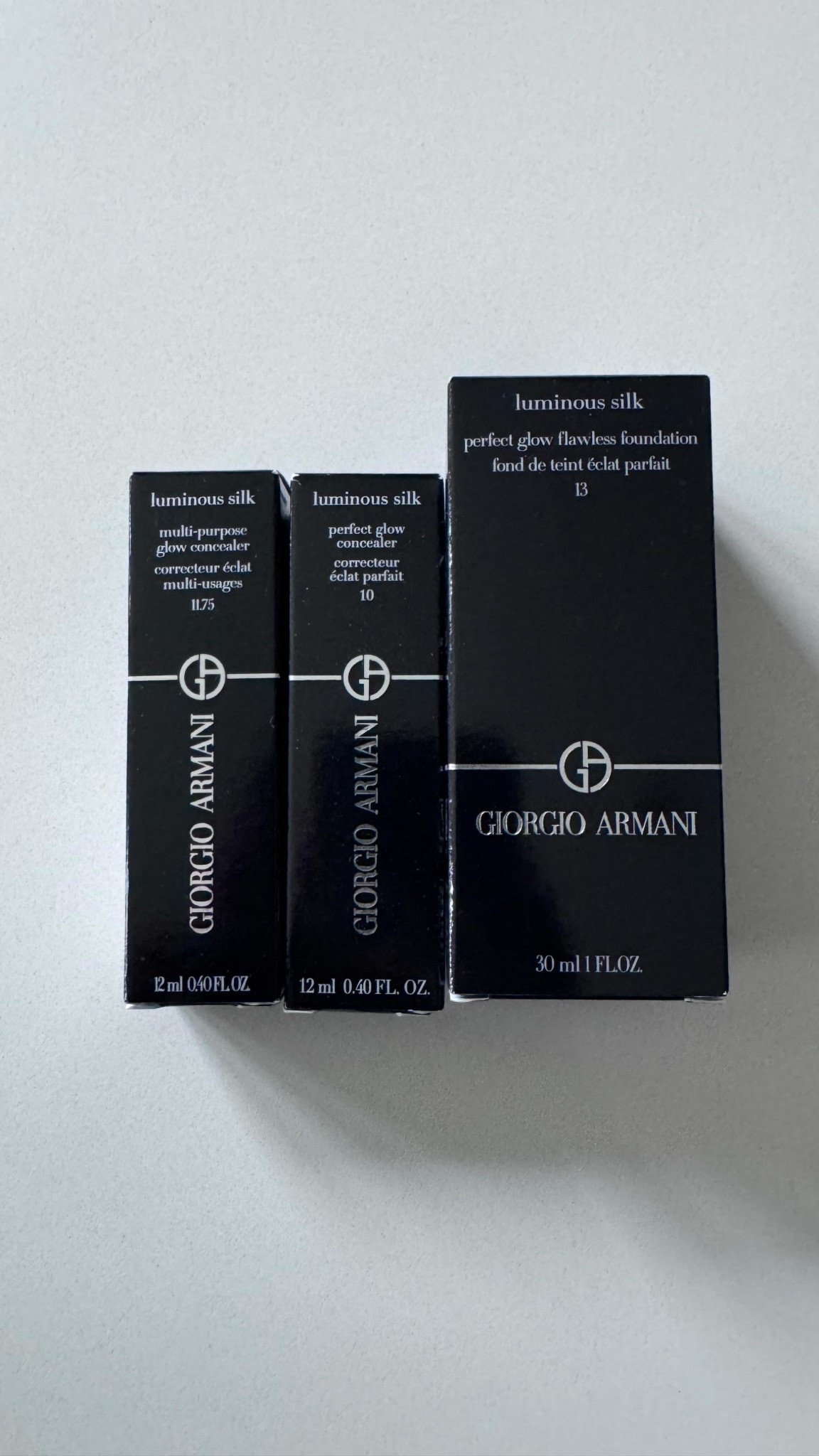 armanibeauty Luminous Silk foundation feels like nothing but looks like everything. Weightless, silky, and glowy. I paired it with the concealer for that well-rested but not trying too hard vibe.
Get yours at sephora 

#giftedbyarmani #armanibeauties #LuminousSilk #glowymakeup #softmakeup #naturalmakeuplook