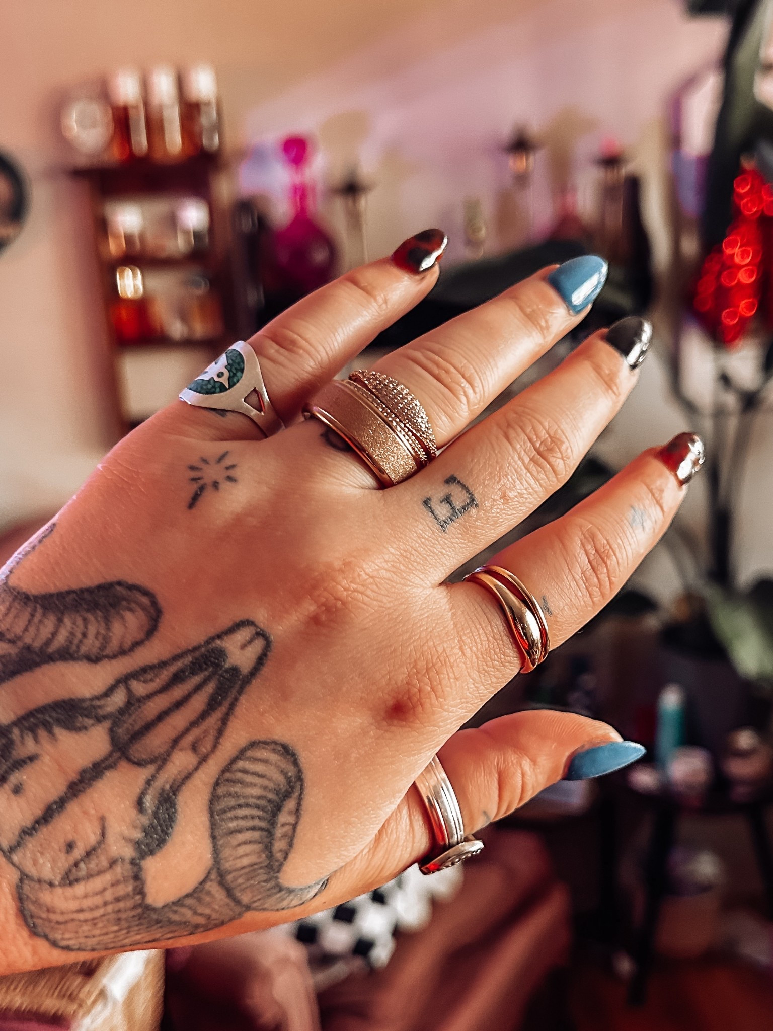 Workout smart ring and ring bling

#LTKBeauty #LTKfitnessgoals #LTKSaleAlert