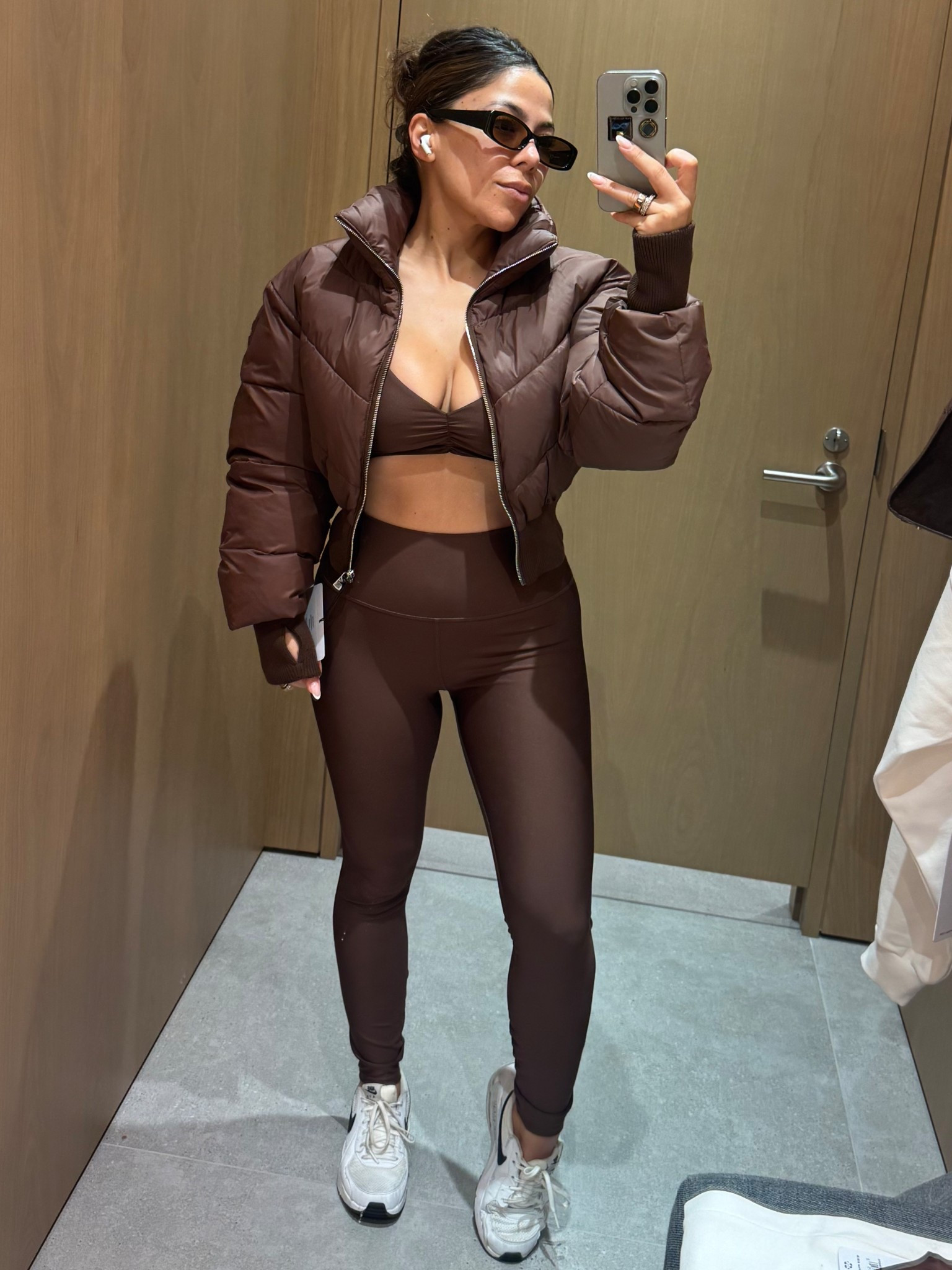 Don’t forget the cropped puffer 🤎size: XS