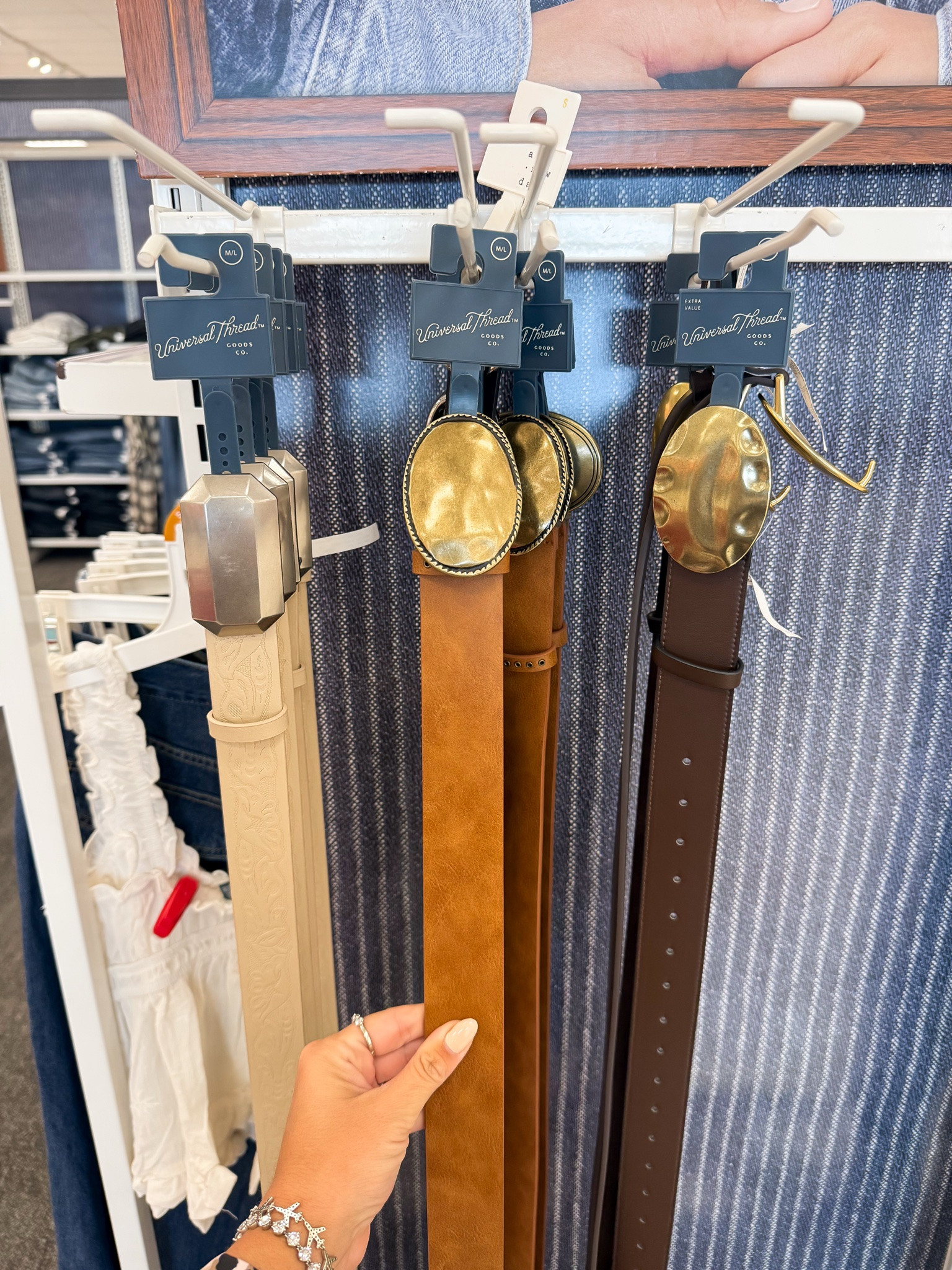 Such a good belt selection!

#LTKgrwm #LTKootd #LTKdayinmylife