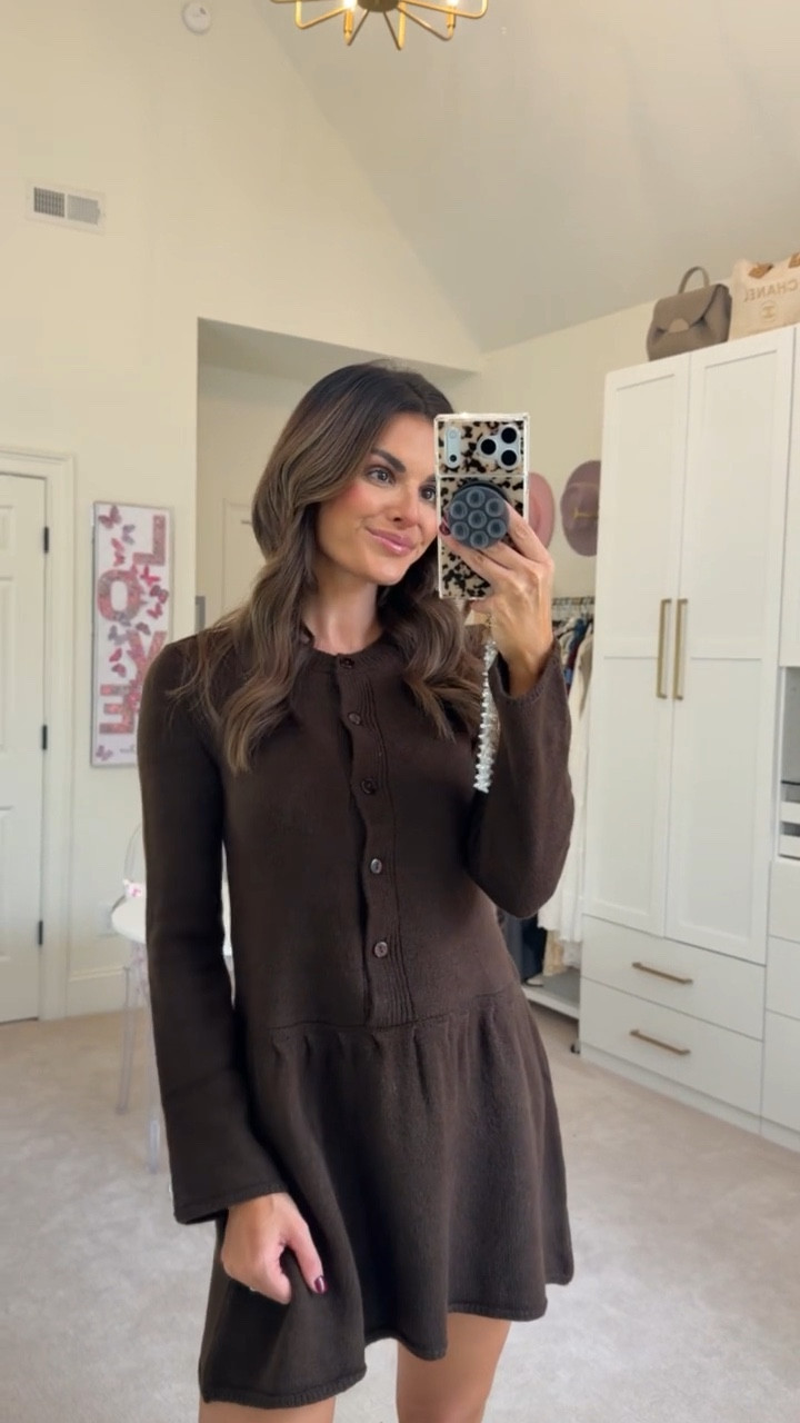 Another sweater dress I love! Can you tell I’m obsessed with this color right now? 😂 

#LTKSeasonal #LTKHoliday #LTKFindsUnder100