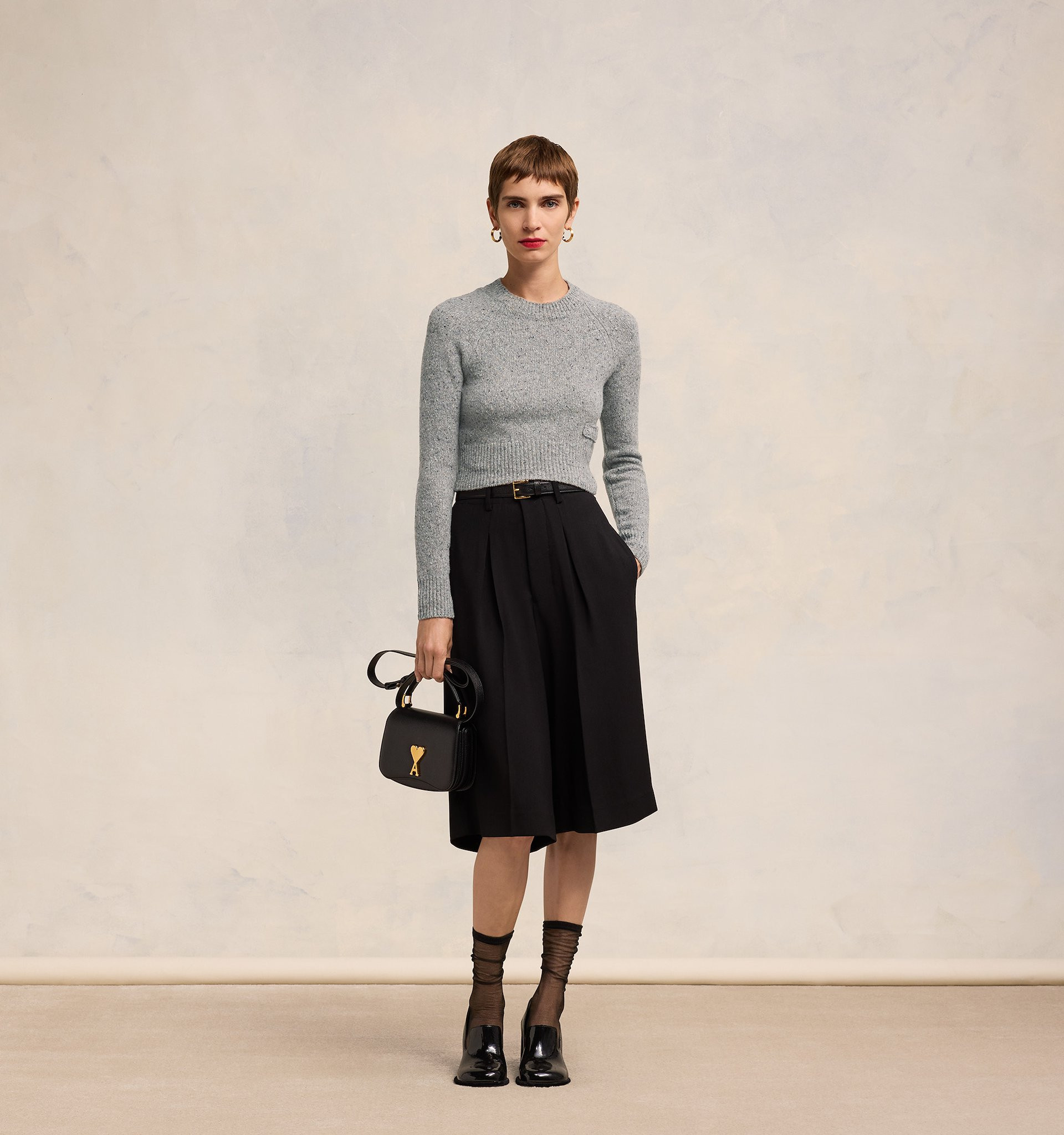 Pull Col Rond Broderie Ami | AMI Paris FR