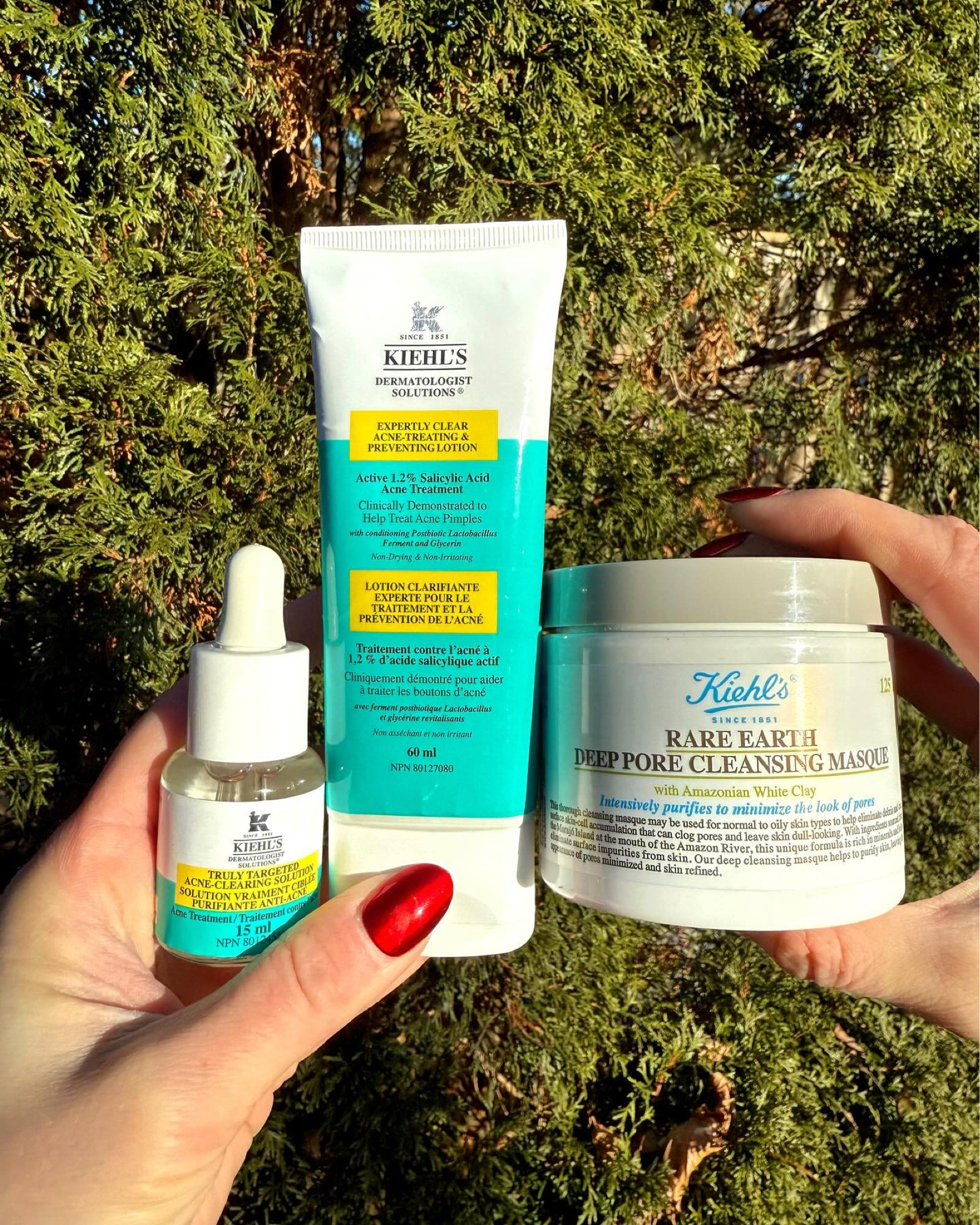 @kiehlscanada sent over their Anti-Breakout Bundle. This straightforward routine prioritizes keeping breakouts at bay without irritating the skin. 

Products:
🤍 Truly Targeted Acne-Clearing Solution
🤍 Expertly Clear Acne-Treating & Preventing Lotion
🤍 Rare Earth Deep Pore Cleansing Masque (my favourite)

*PR/gifted

#LTKBeauty