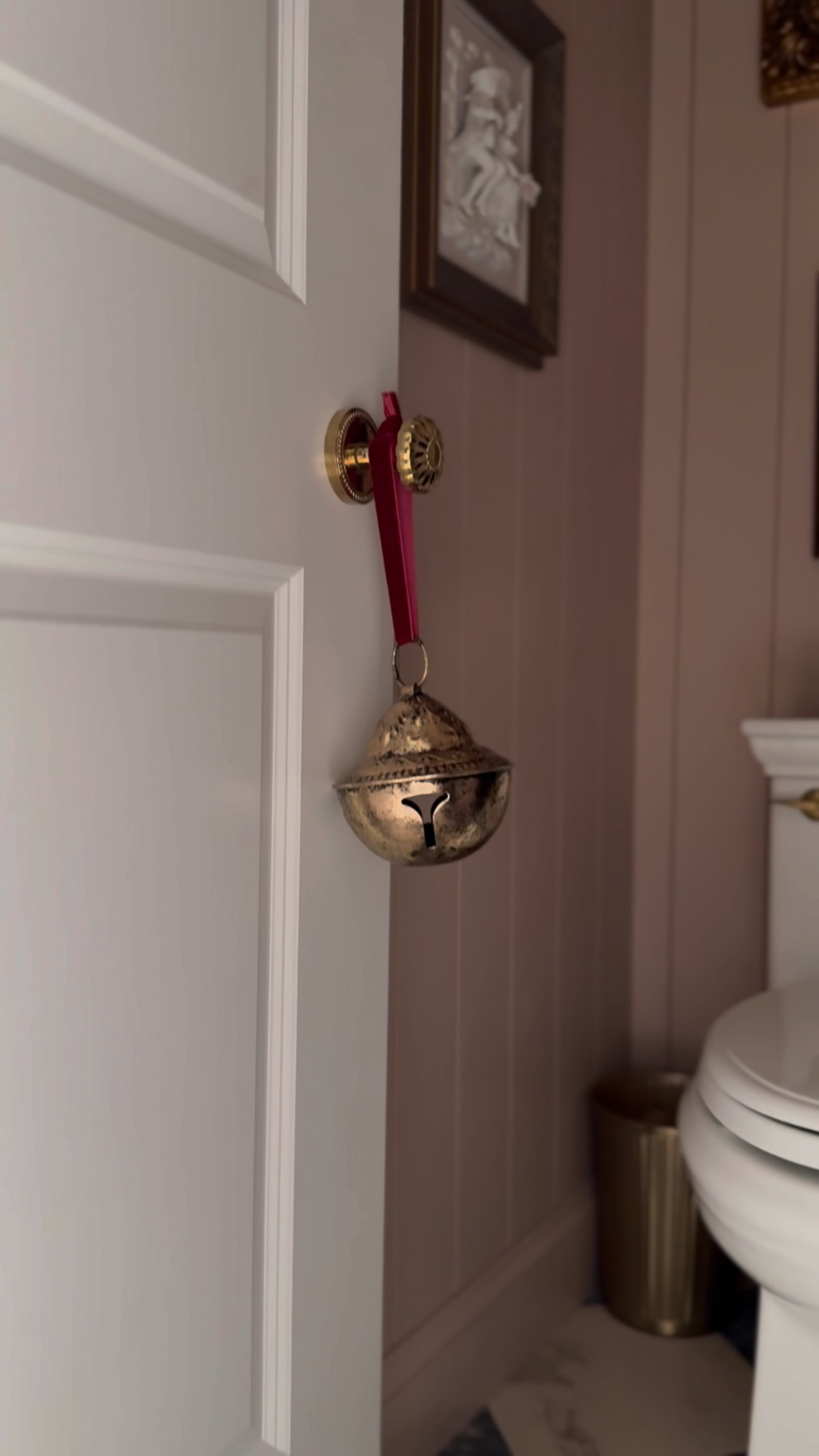 Shop these viral Christmas holiday decor finds from Amazon!  #amazonfinds #christmasdecor #christmastree #holidaydecor 

#LTKSeasonal #LTKHome #LTKHoliday