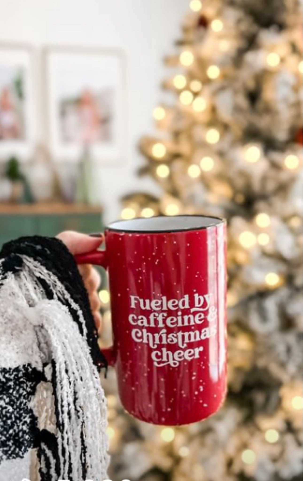 I love this season 🎄✨

#LTKHome #LTKSeasonal #LTKHoliday