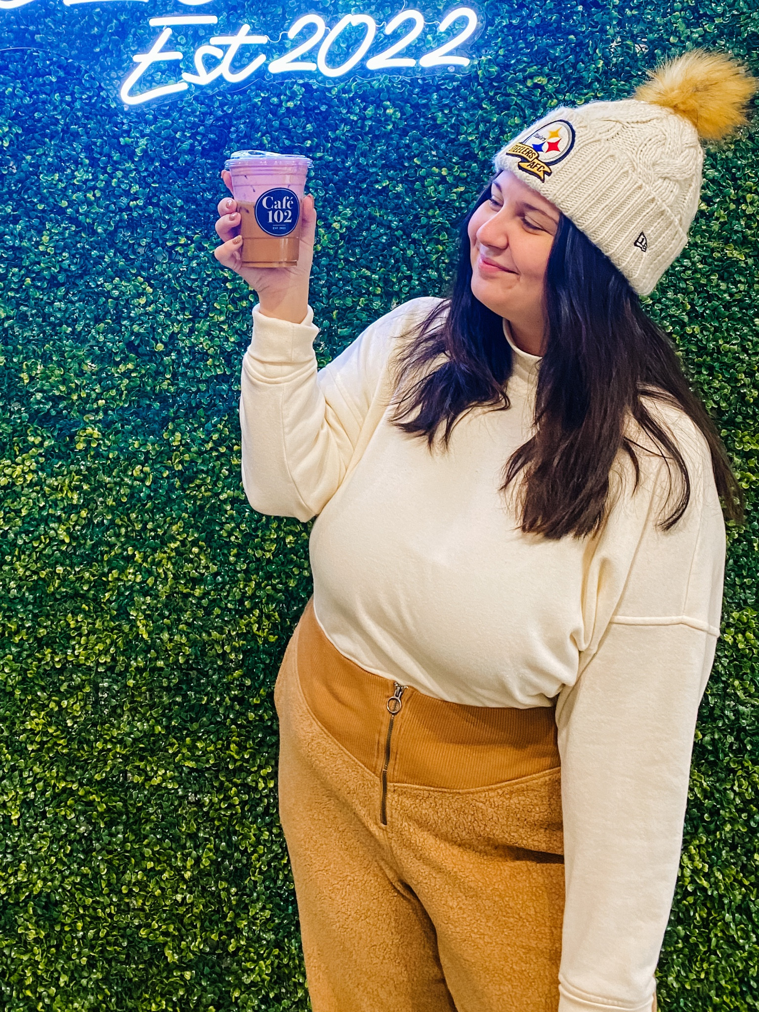 Coziest oversized joggers from aerie! Available in several colors, sherpa & fleece versions. Size down. Wearing a large, could’ve done medium! Under $20!! 

#LTKsalealert #LTKunder50 #LTKSeasonal