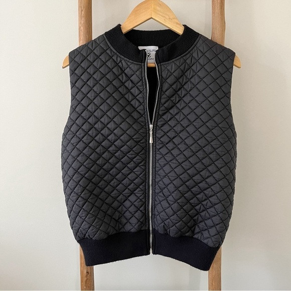 [sioni] athleisure quilted rib knit zip up vest black | Poshmark