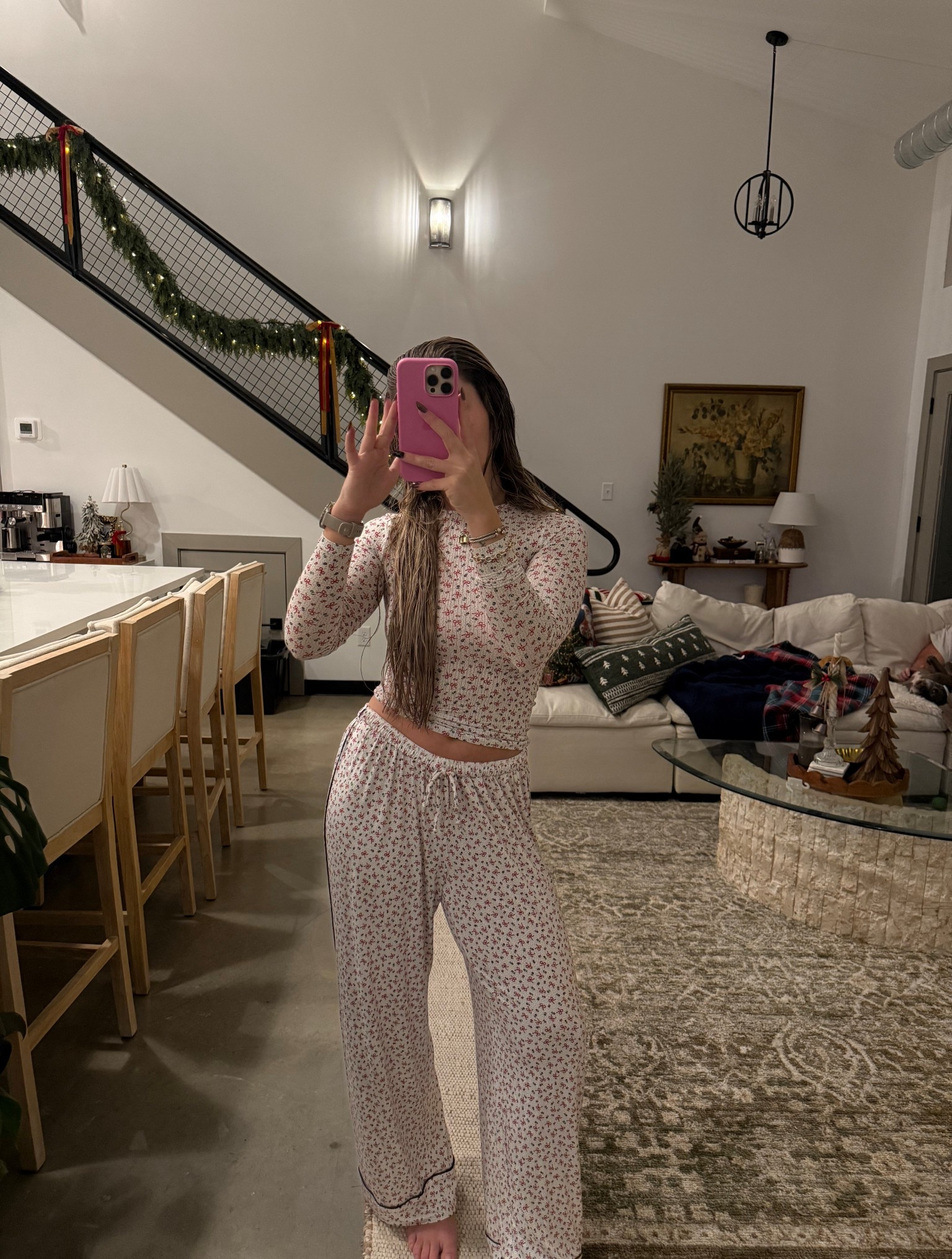 wearing xs in top & bottoms! 

#LTKSeasonal #LTKGiftGuide #LTKHoliday