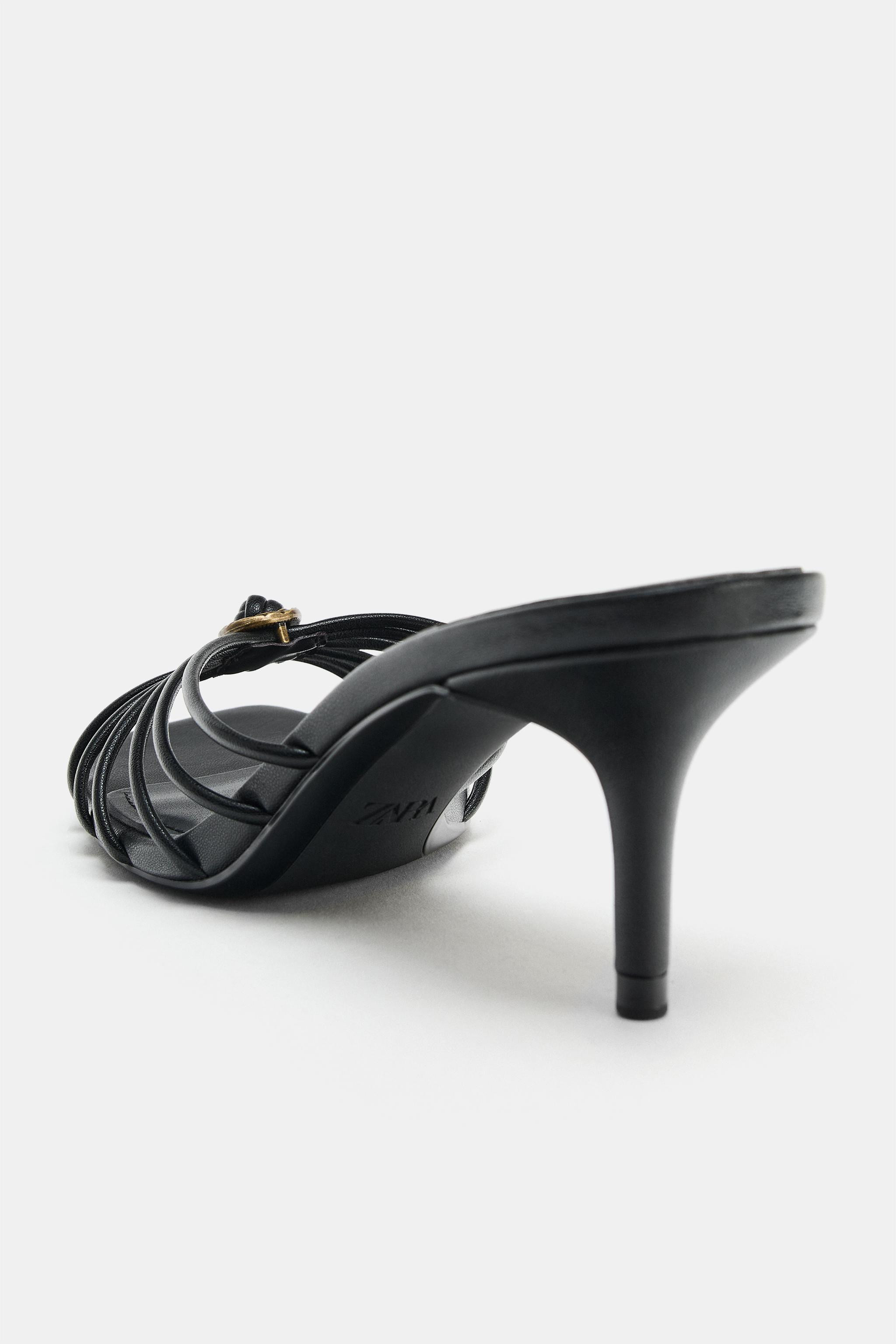 METALLIC DETAIL SANDALS | Zara US