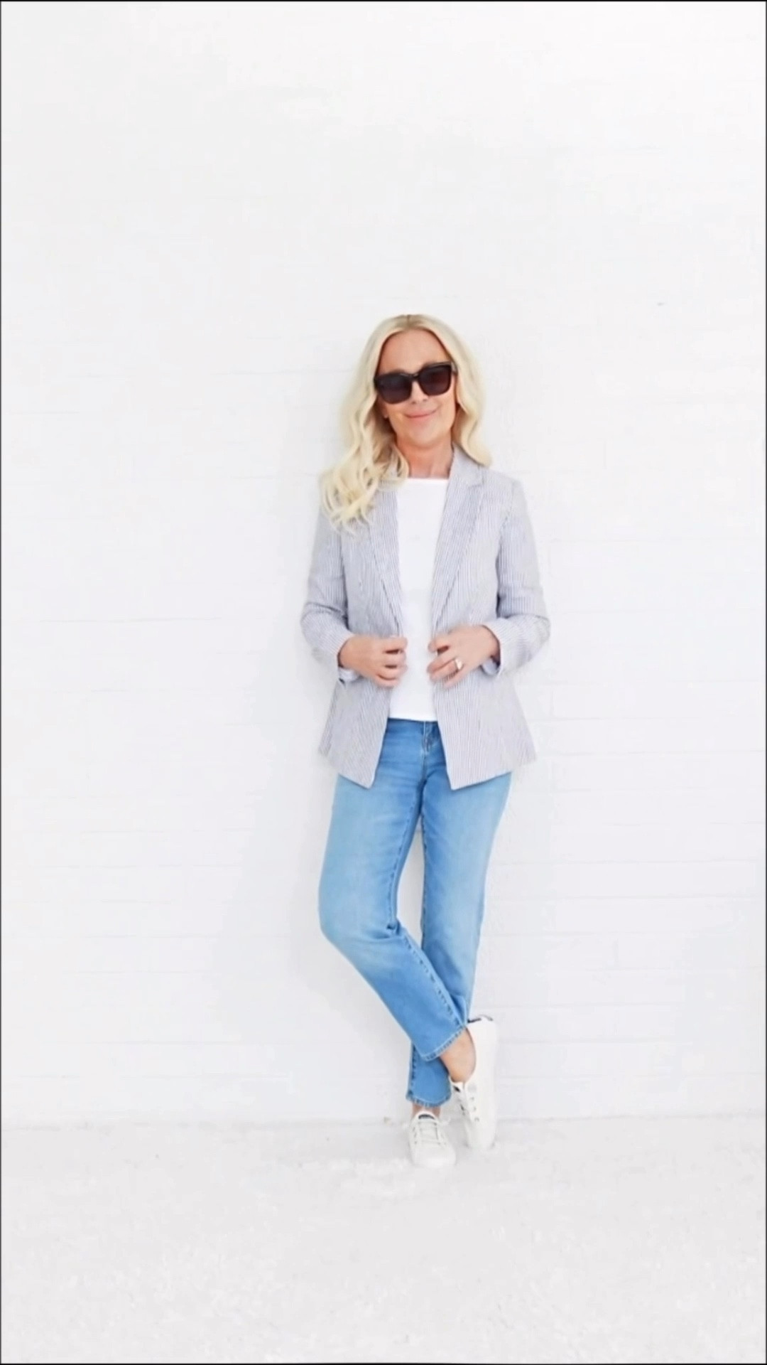 Effortless casual cool—on repeat this Spring 🤍

Blazer + tank + slim straight jeans + canvas sneakers + sunglasses = done.

No overthinking.
No extra effort.
Just polished, pulled together style.

💬 Comment EFFORTLESS if this is *YOUR* style.
SHOP BELOW so you can look effortlessly cool this Spring ✨

🌸Midlife It Girl Energy,
Valarie

#FashionOver50 #SpringOutfit #springoutfits #StyleOver50 #springoutfit2026

Neutral Outfit
Spring Outfits
Spring Fashion
Spring Style
Classic Style
American Style 
